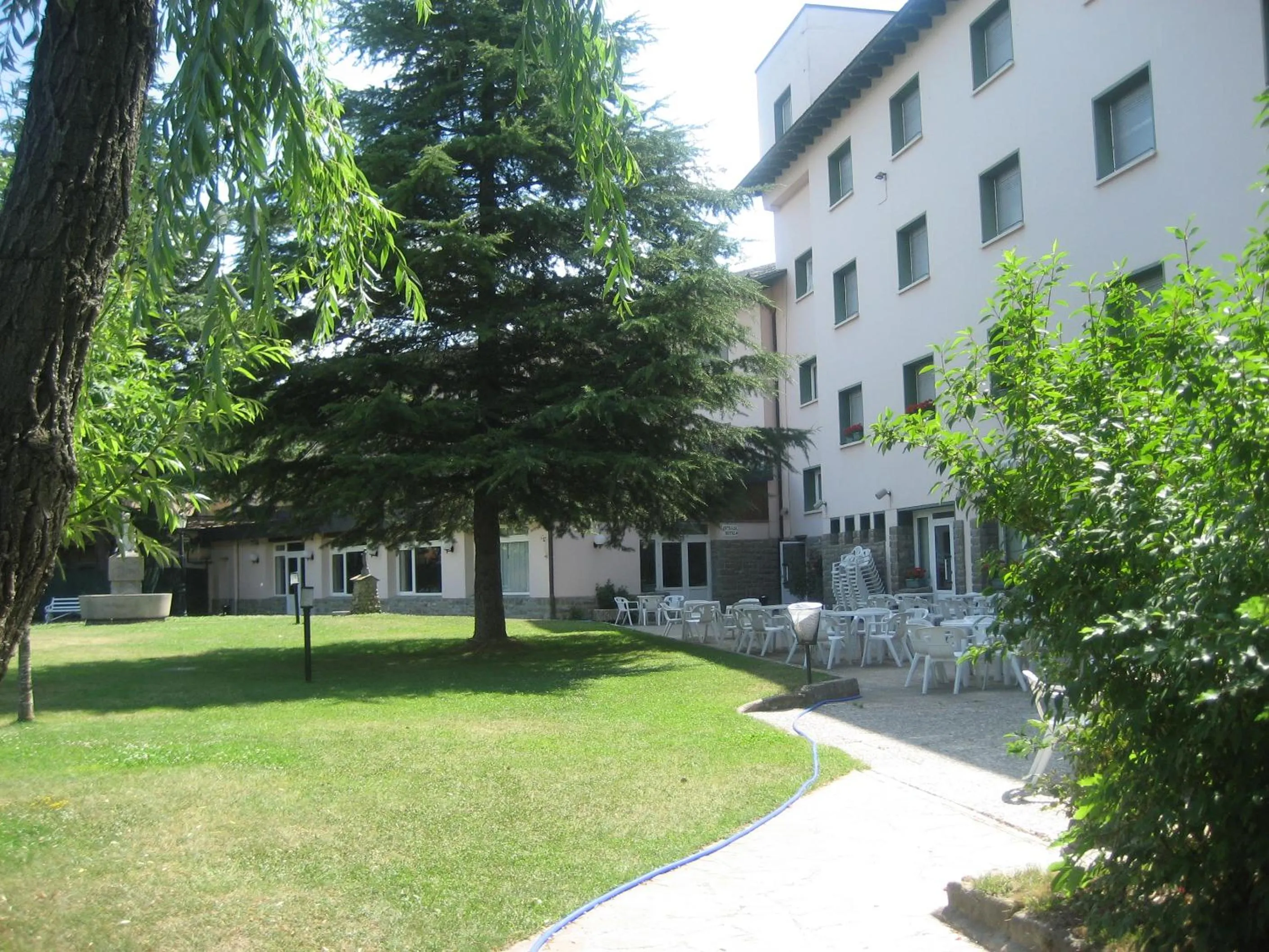 Facade/entrance in Hotel La Pardina