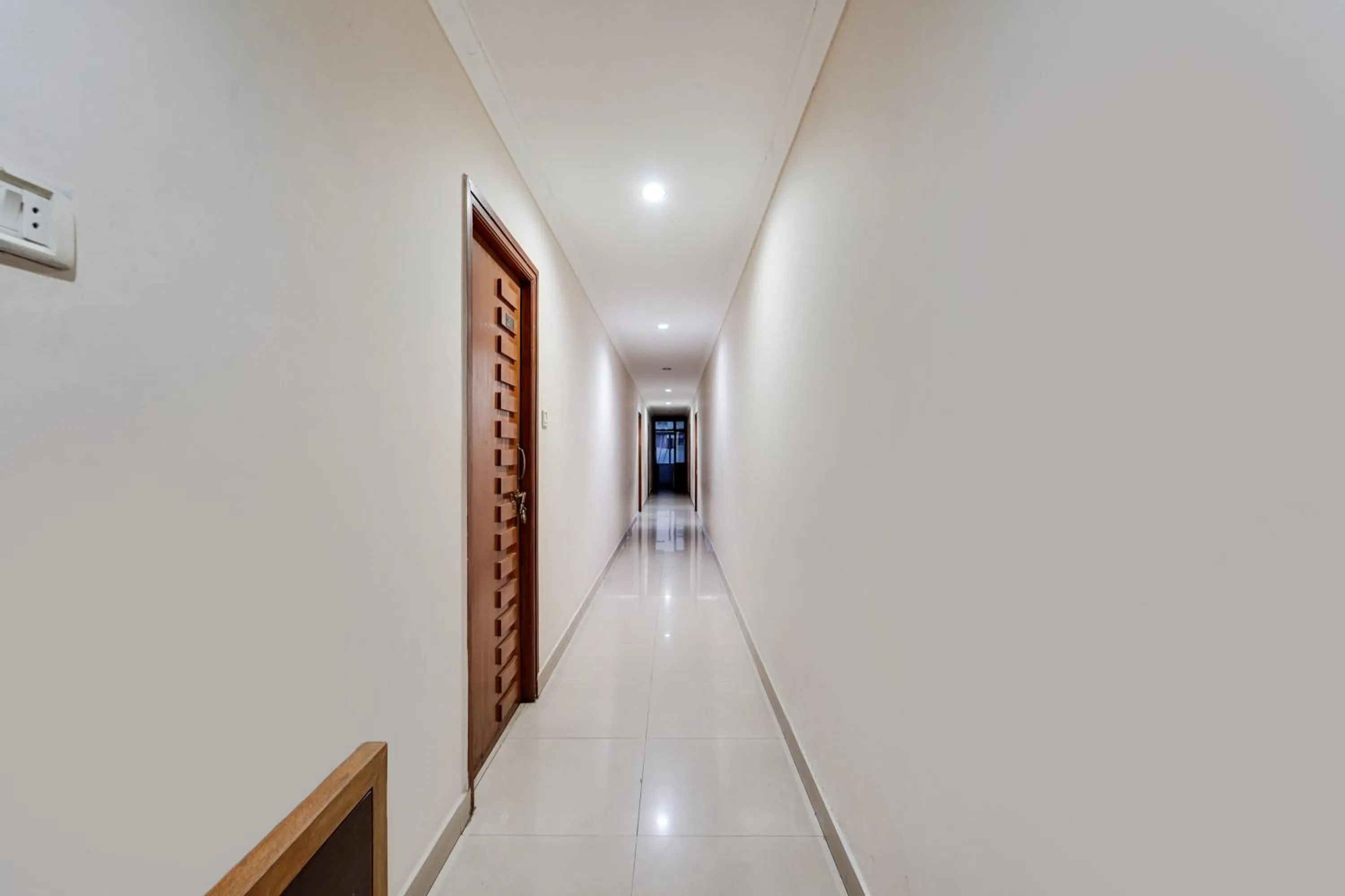 Lobby or reception in Townhouse Garden City Chennai