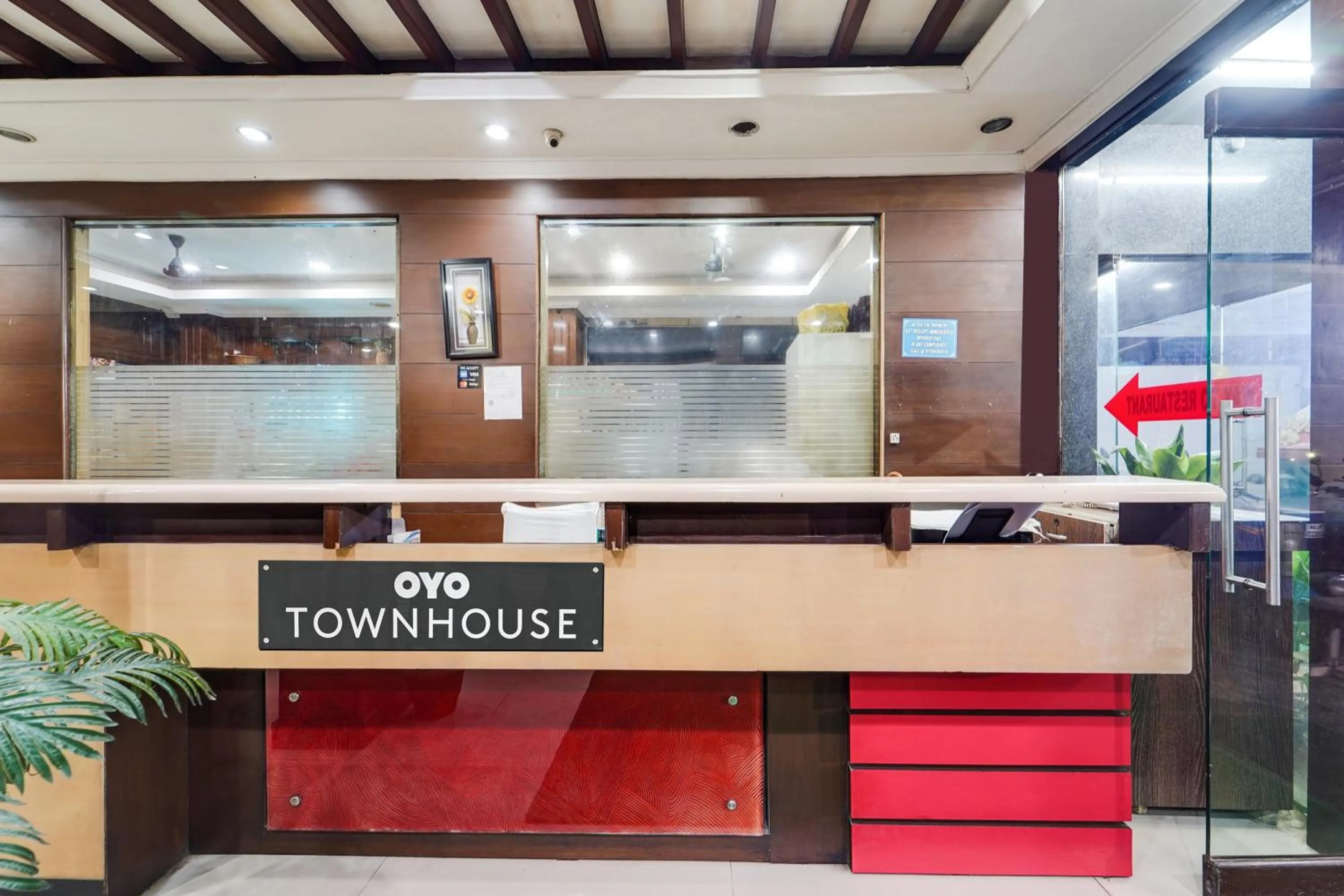 Lobby or reception in Townhouse Garden City Chennai