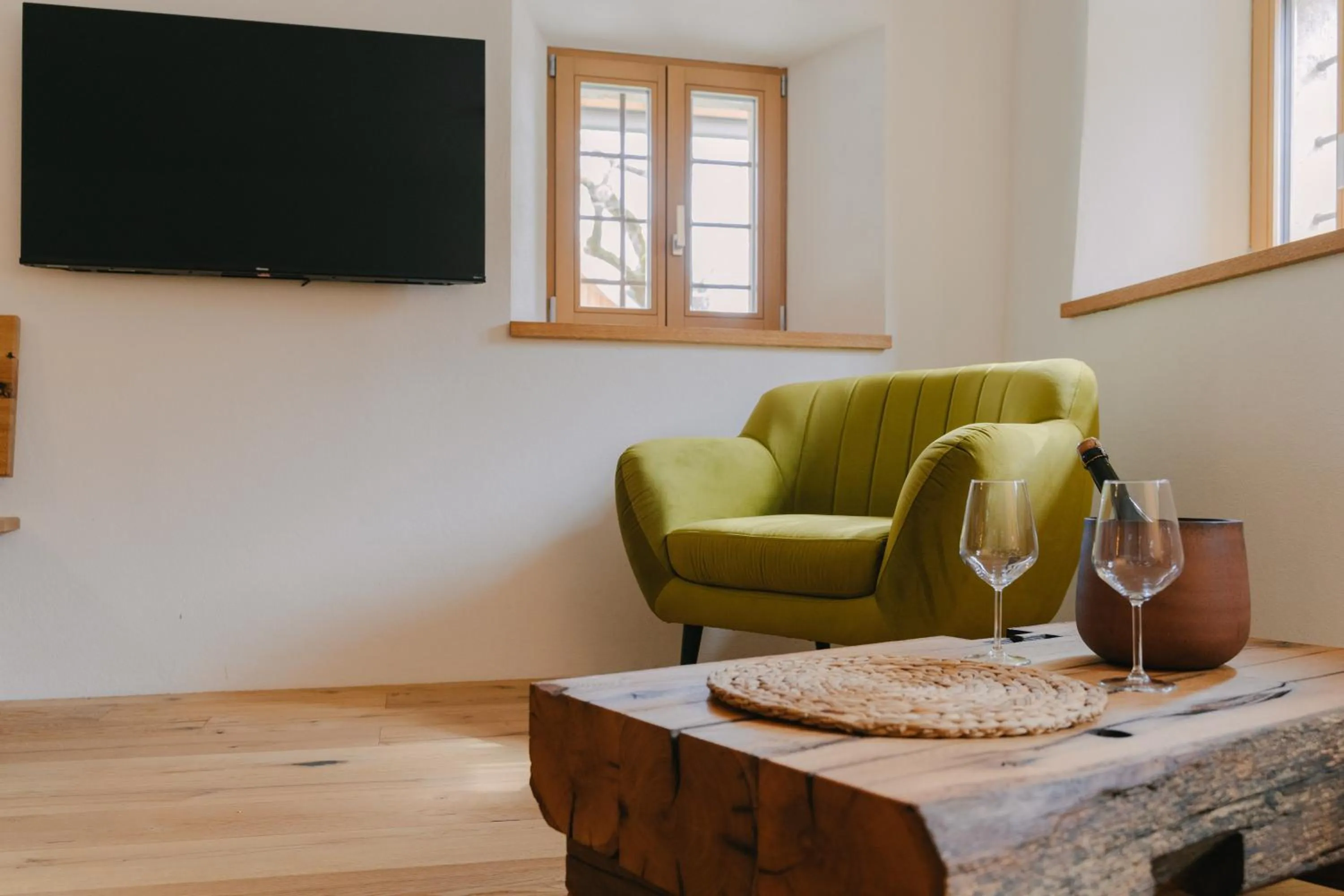 Living room in PIRA HOTEL