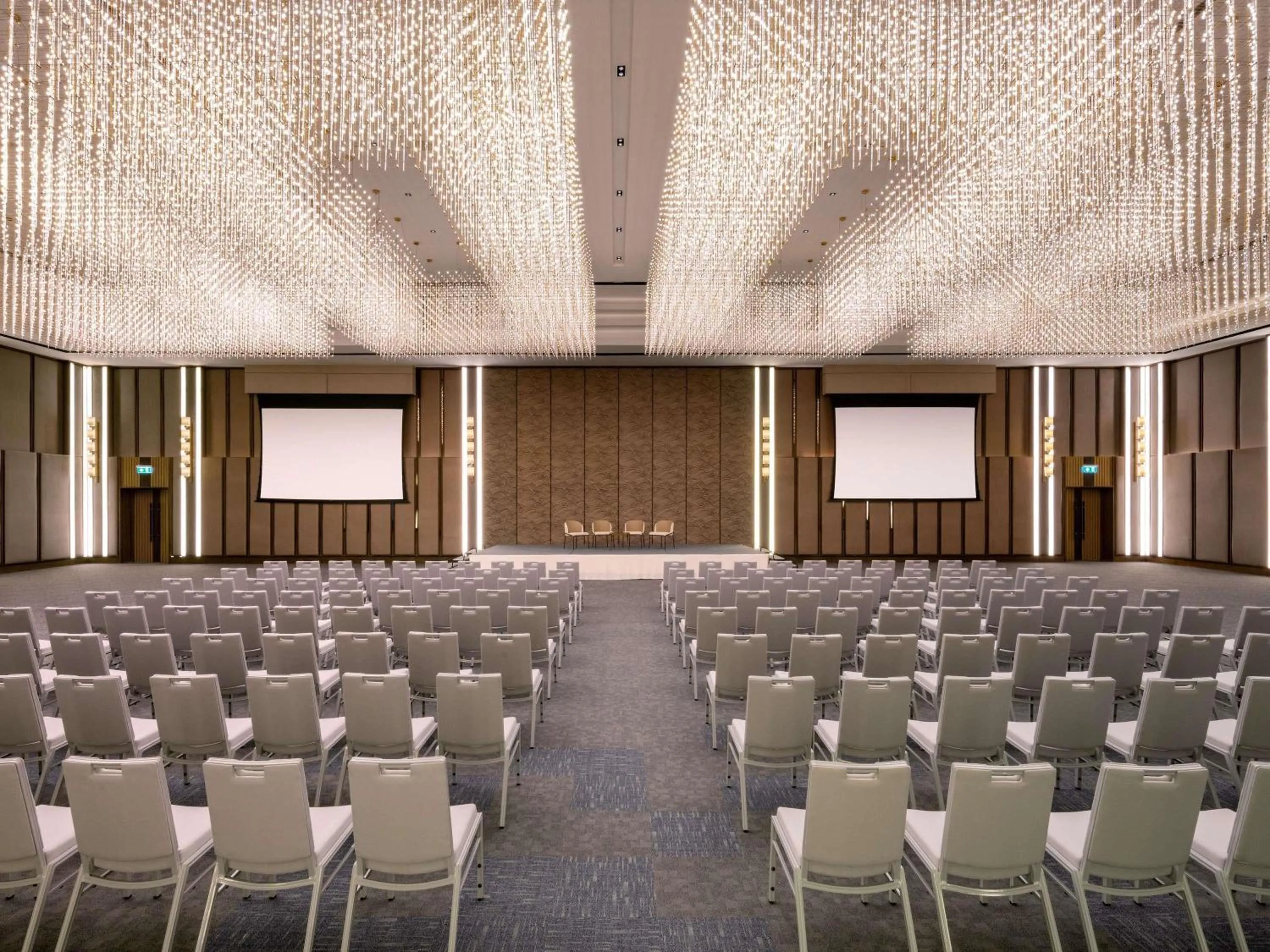 Meeting/conference room in Novotel Rayong Star Convention Centre