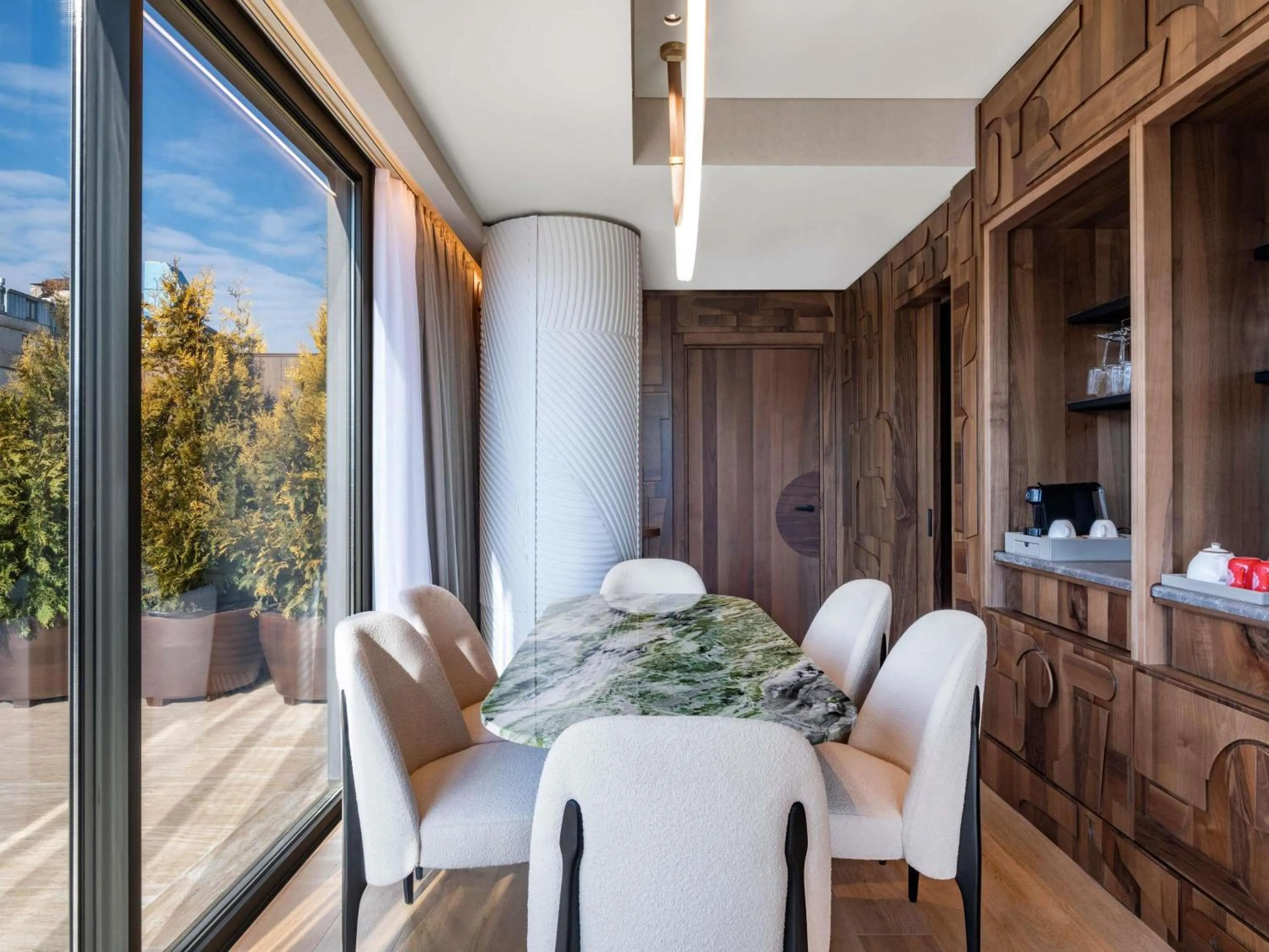 Bedroom in Swissôtel Tbilisi