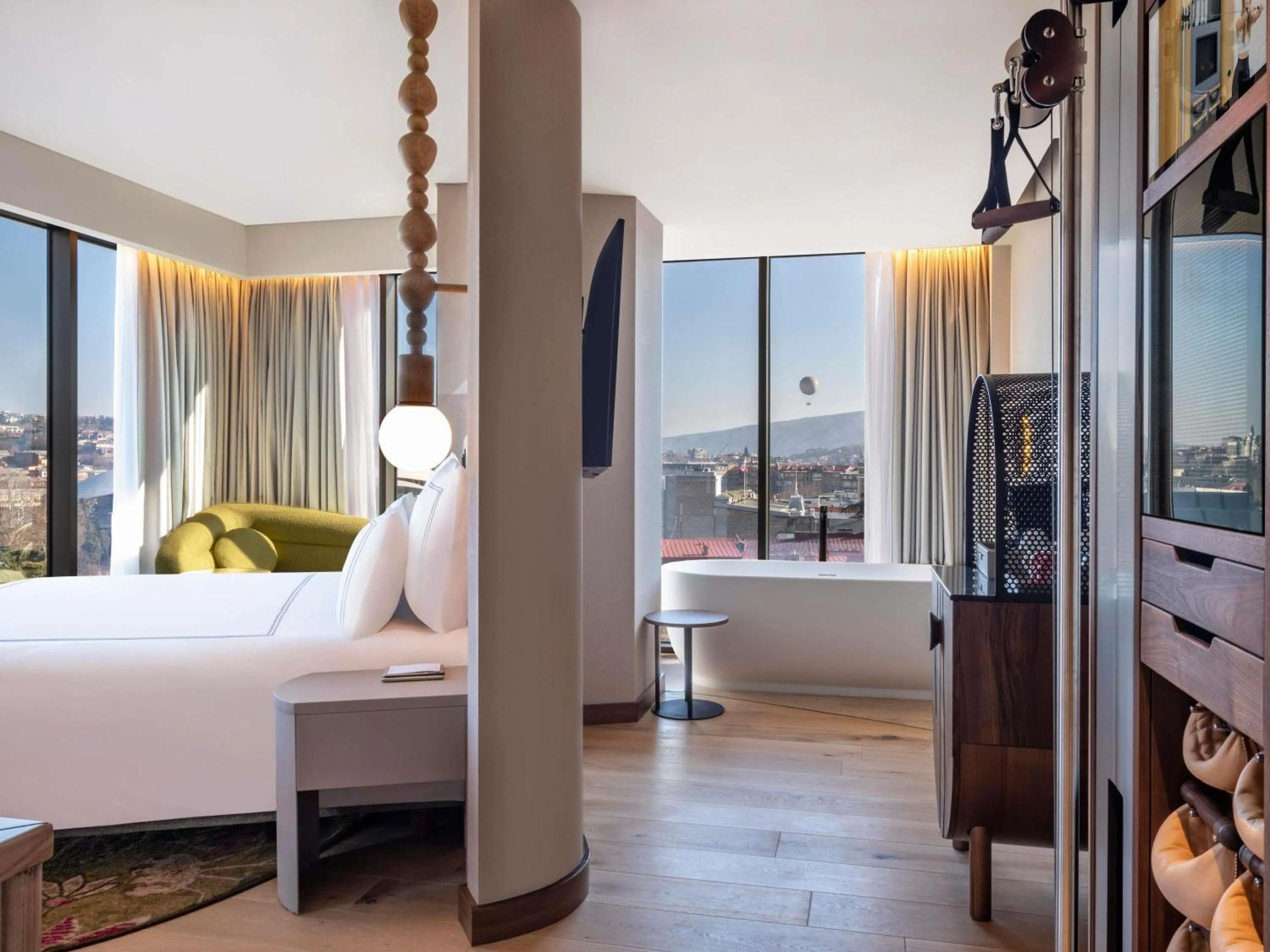 Bedroom, Bed in Swissôtel Tbilisi