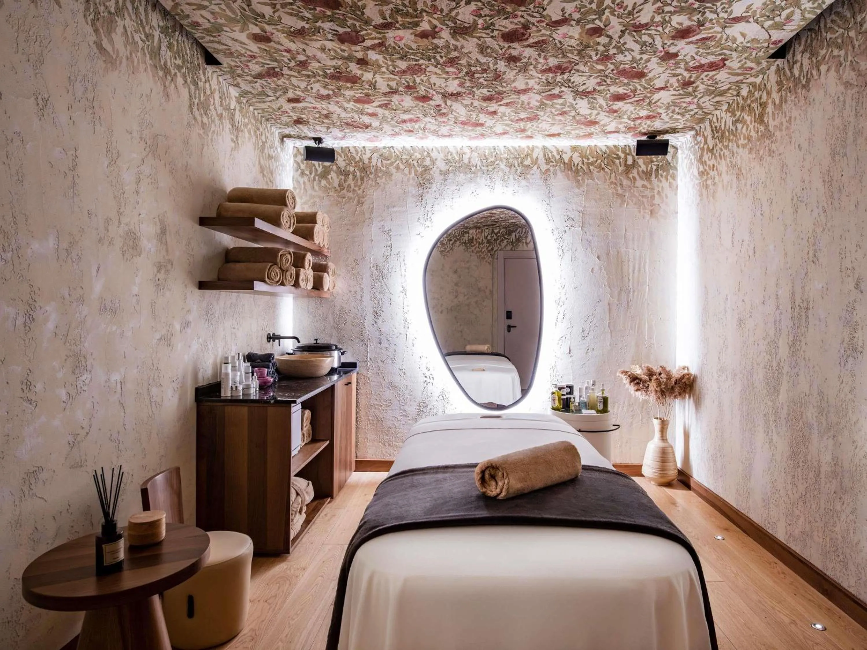 Property building in Swissôtel Tbilisi