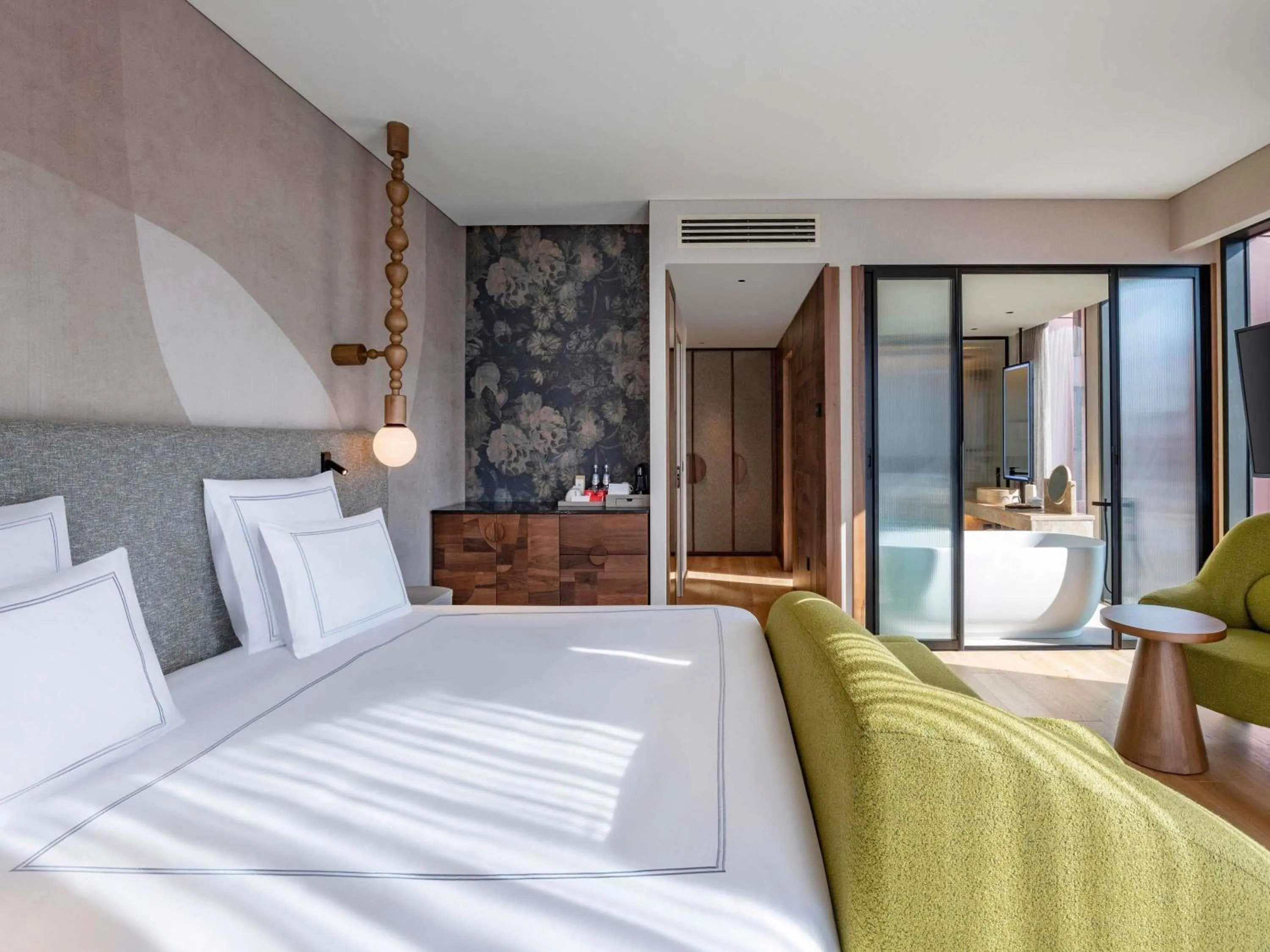 Bedroom, Bed in Swissôtel Tbilisi