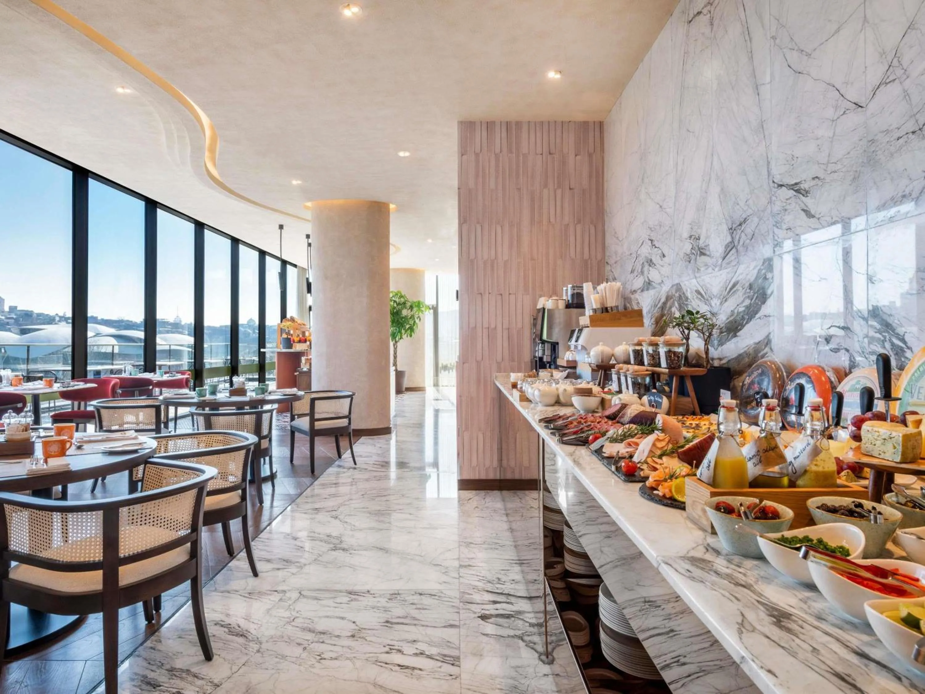 Breakfast in Swissôtel Tbilisi