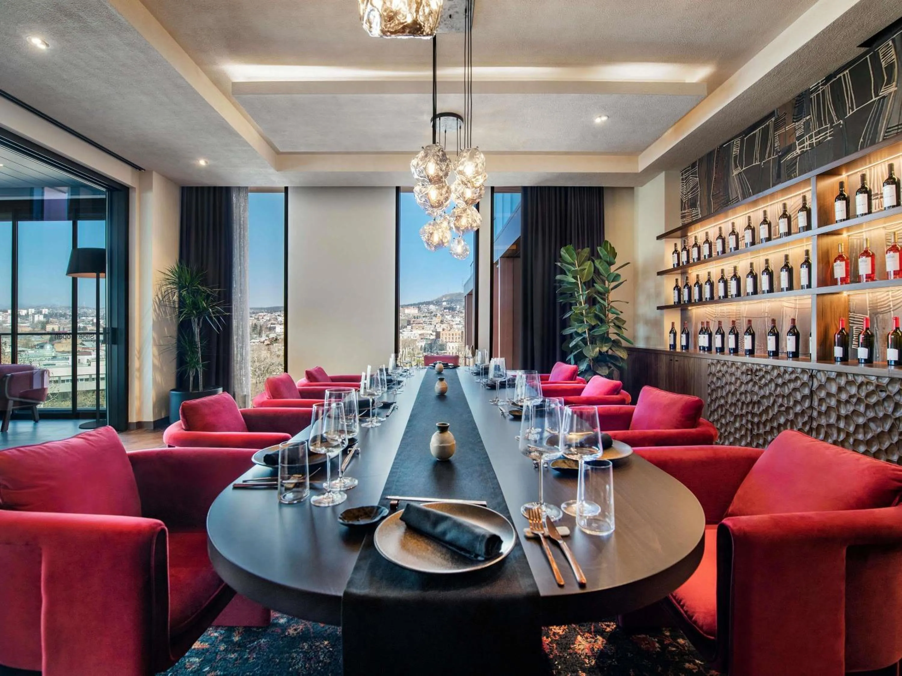 Lounge or bar in Swissôtel Tbilisi