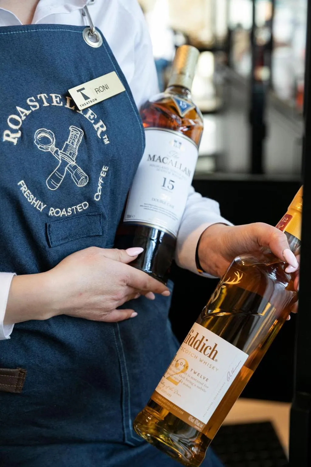 Lounge or bar in Theatron Jerusalem Hotel & Spa - MGallery Collection