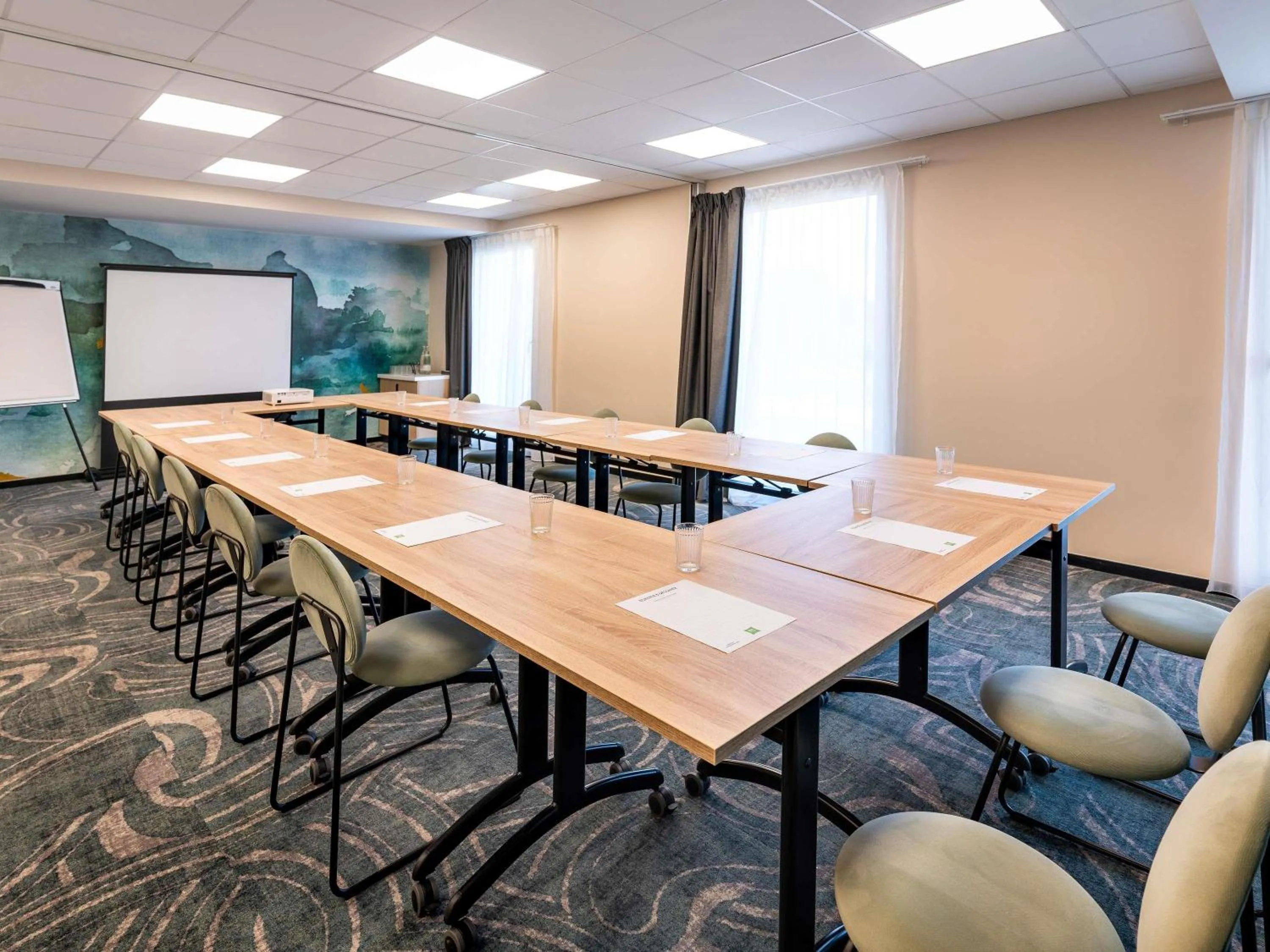 Meeting/conference room in Ibis Styles Miramas