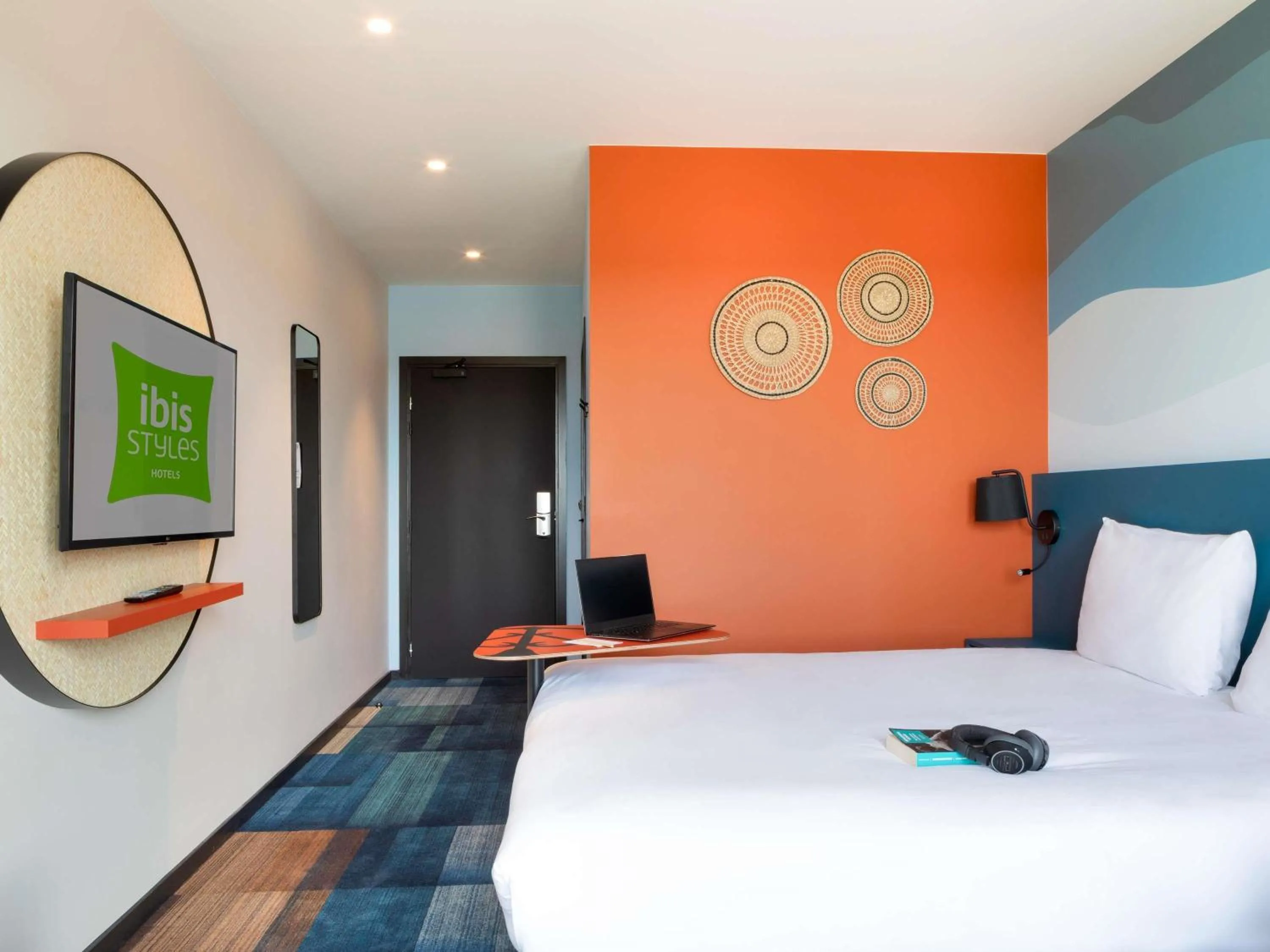 Bedroom, Bed in Ibis Styles Miramas
