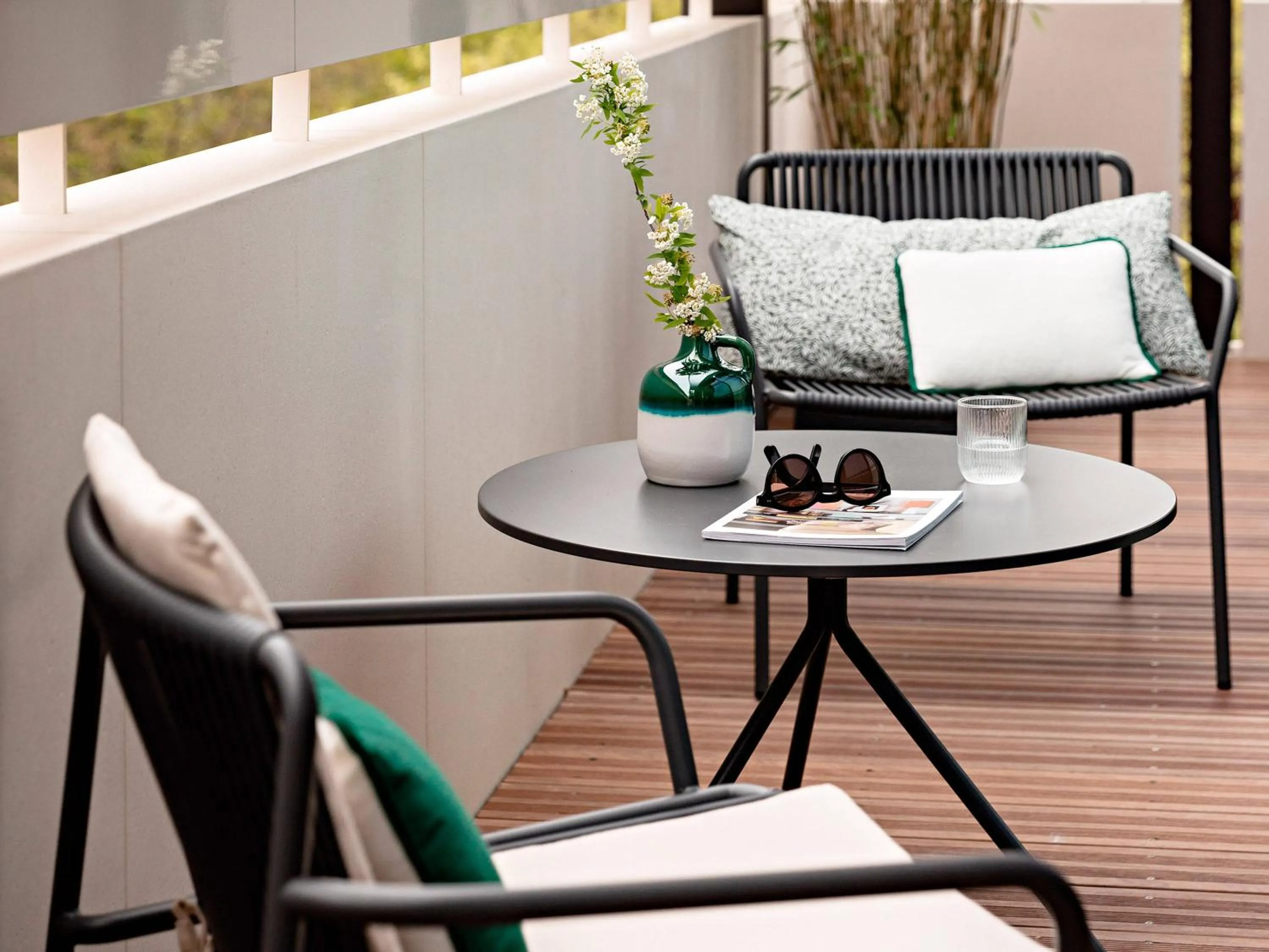 Balcony/Terrace in Domaine de la Reine Margot Paris-Issy - MGallery Collection