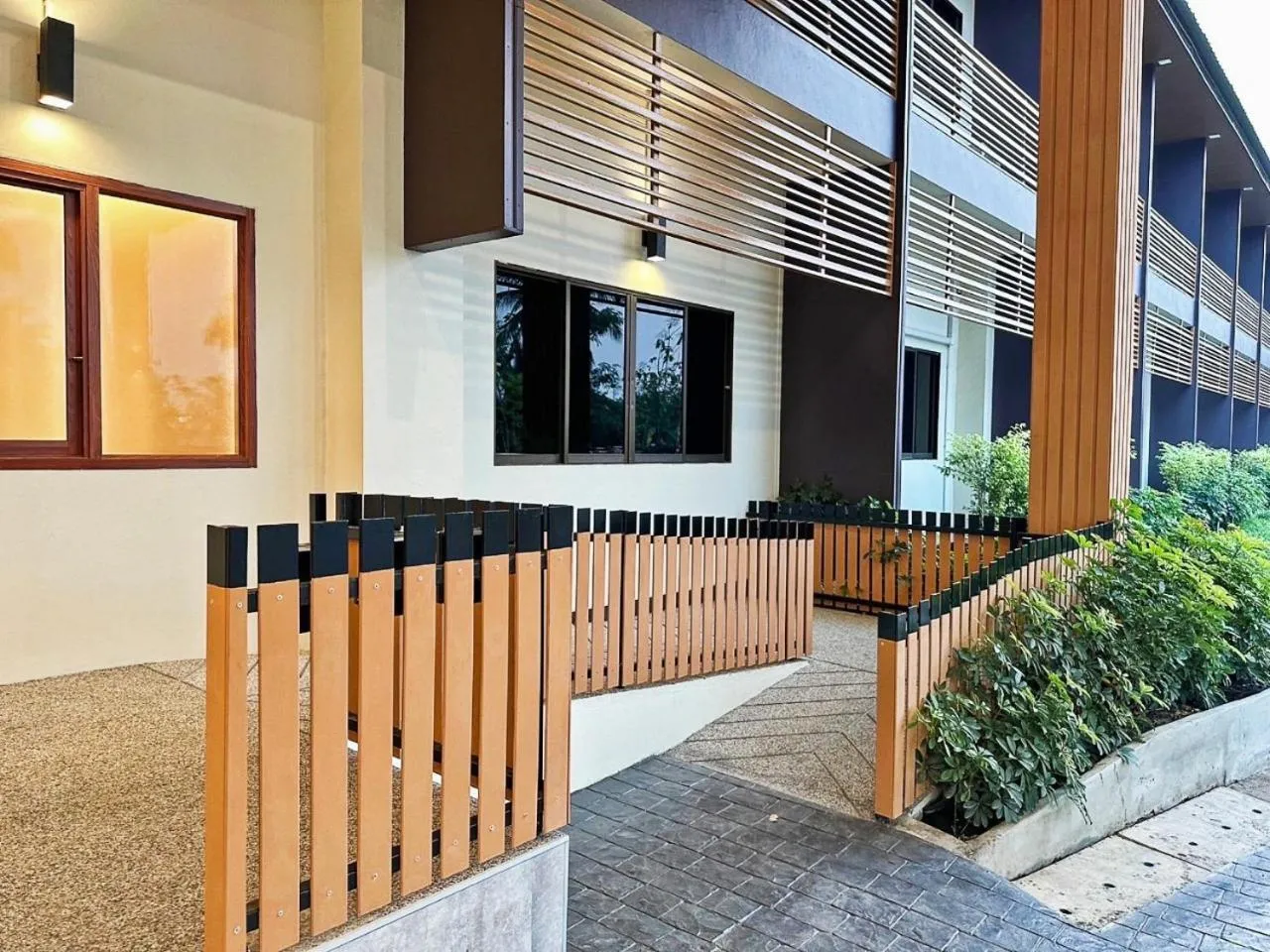 Property building in Kinnotel