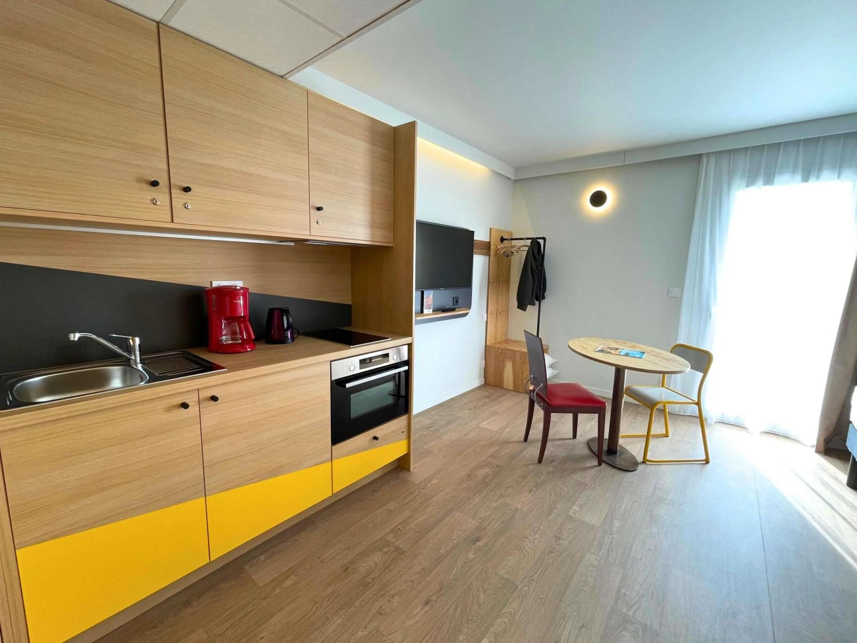 Bedroom in greet hotel Castets Coeur des Landes