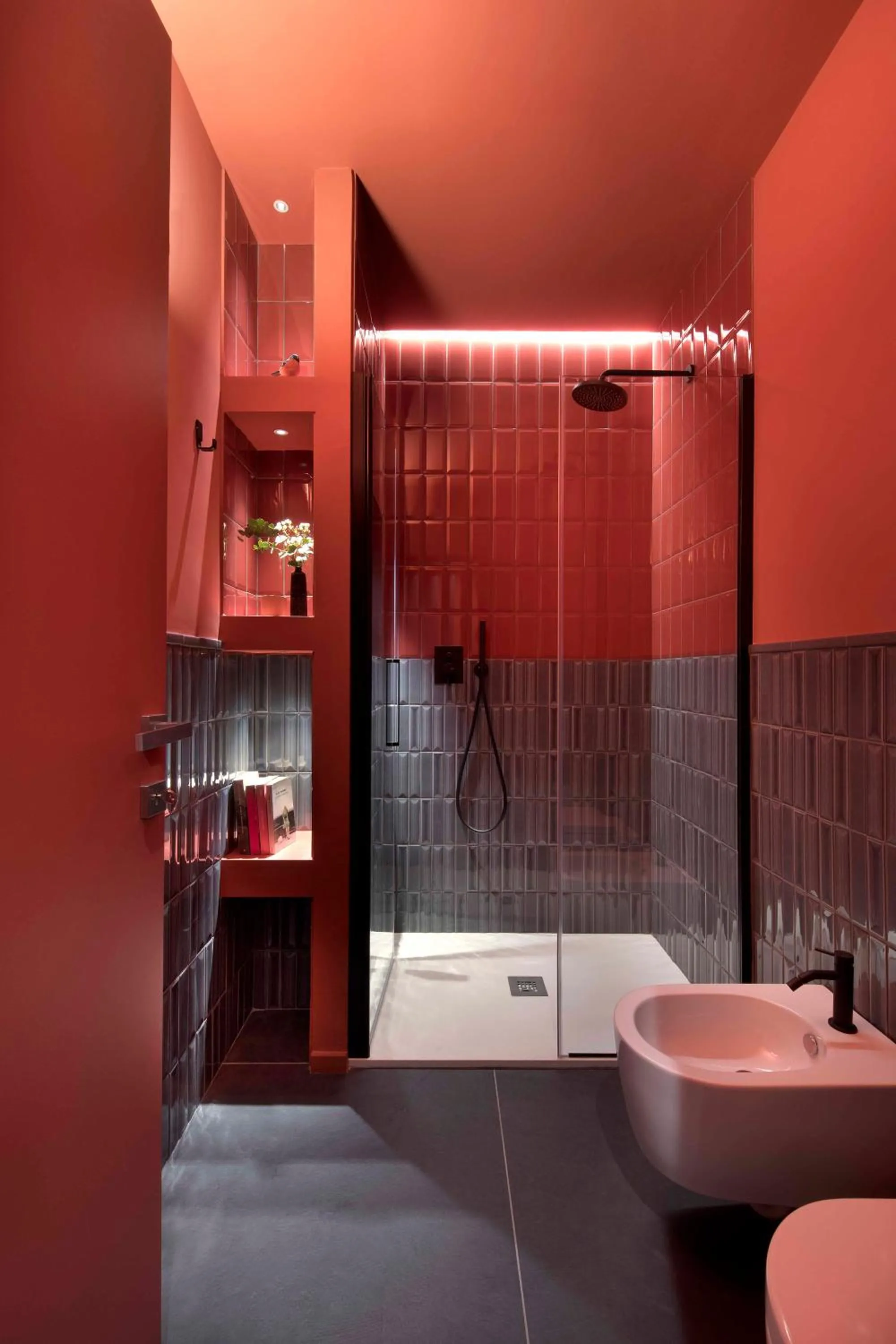Shower in Agora' - Boutique Stays