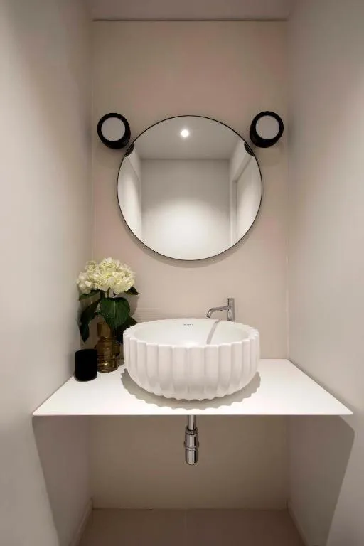 Bathroom in Agora' - Boutique Stays