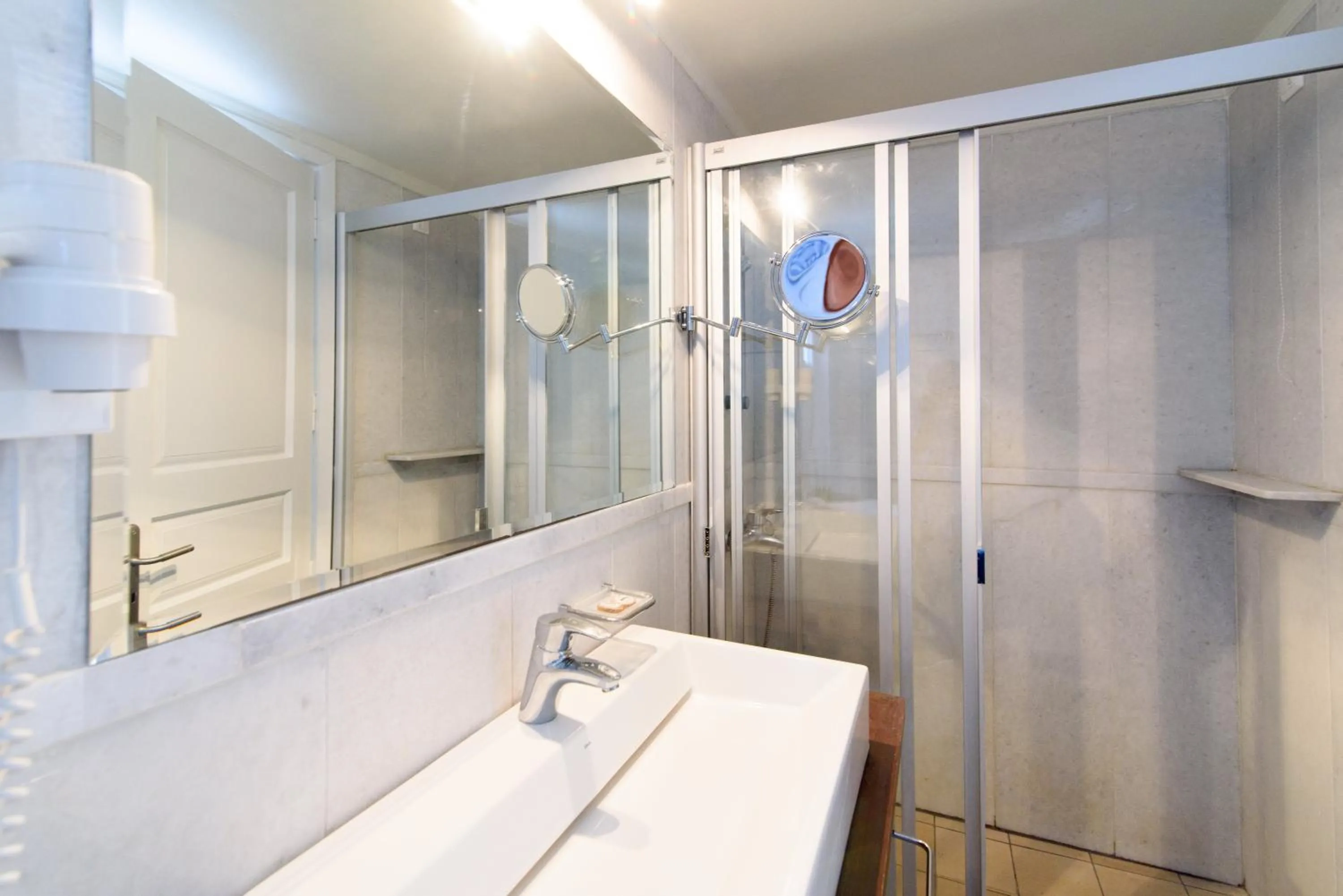 Shower in Antinea Suites Hotel & Spa