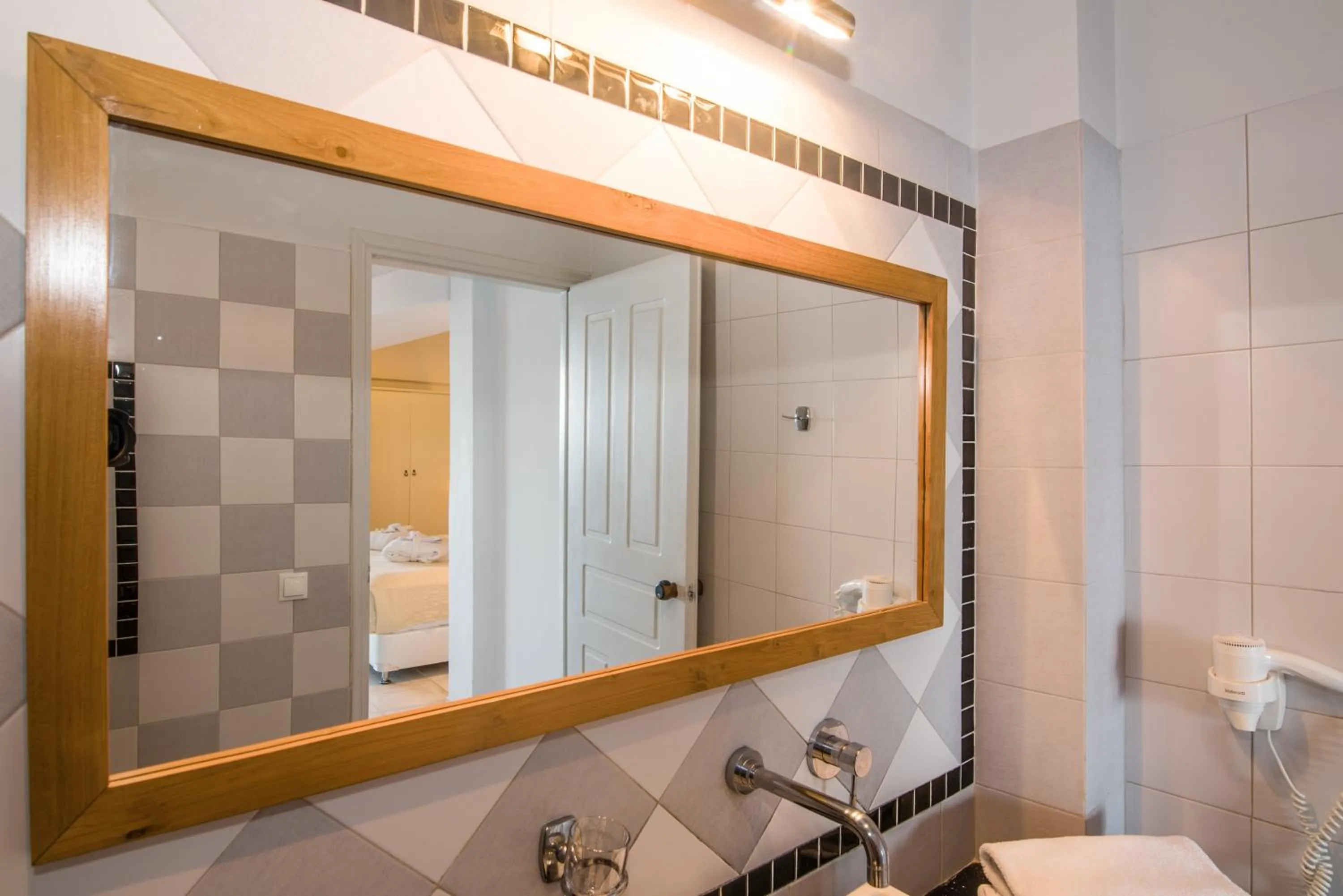 Bathroom in Antinea Suites Hotel & Spa