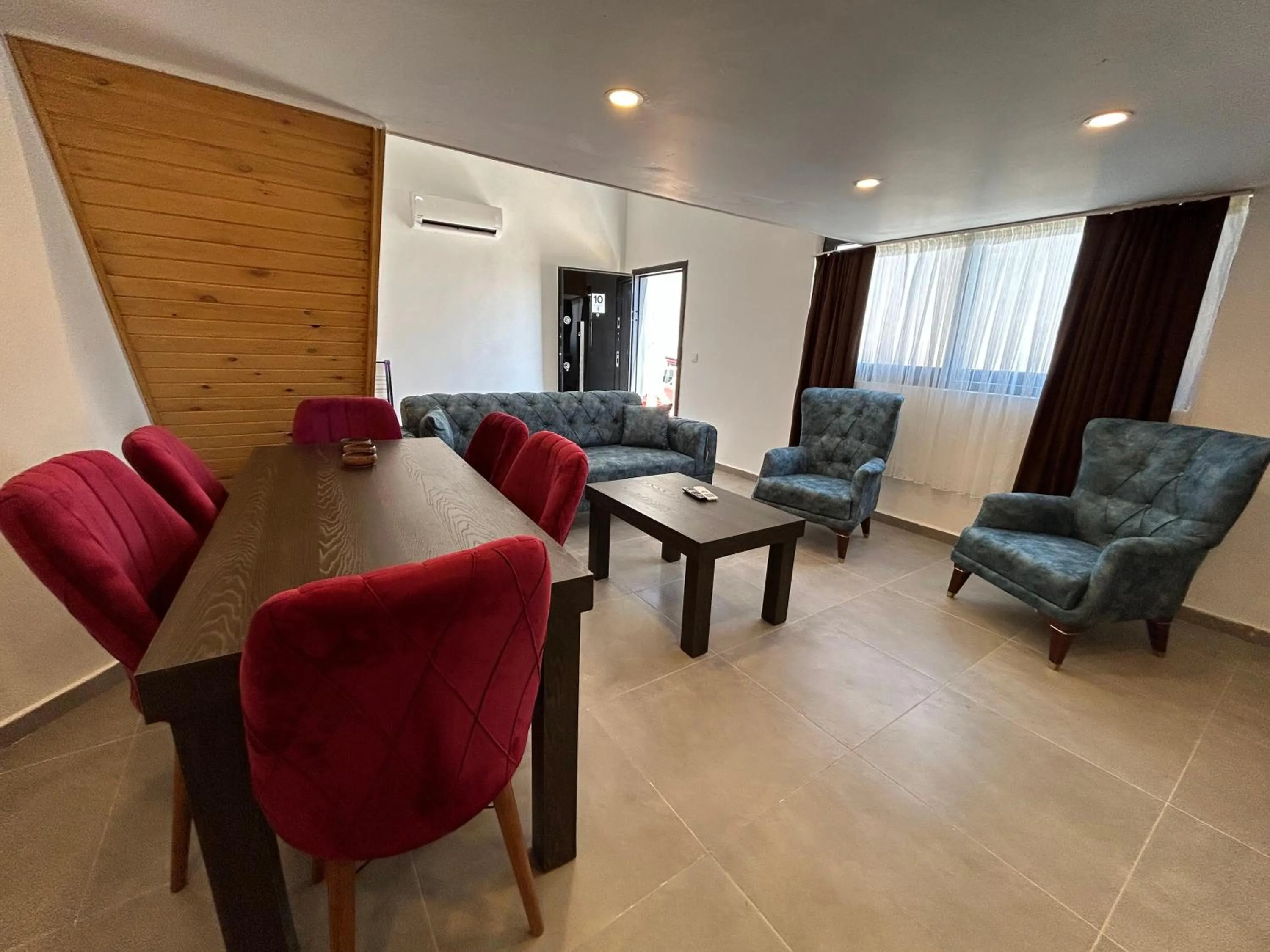 Living room in TAYLA SUİT