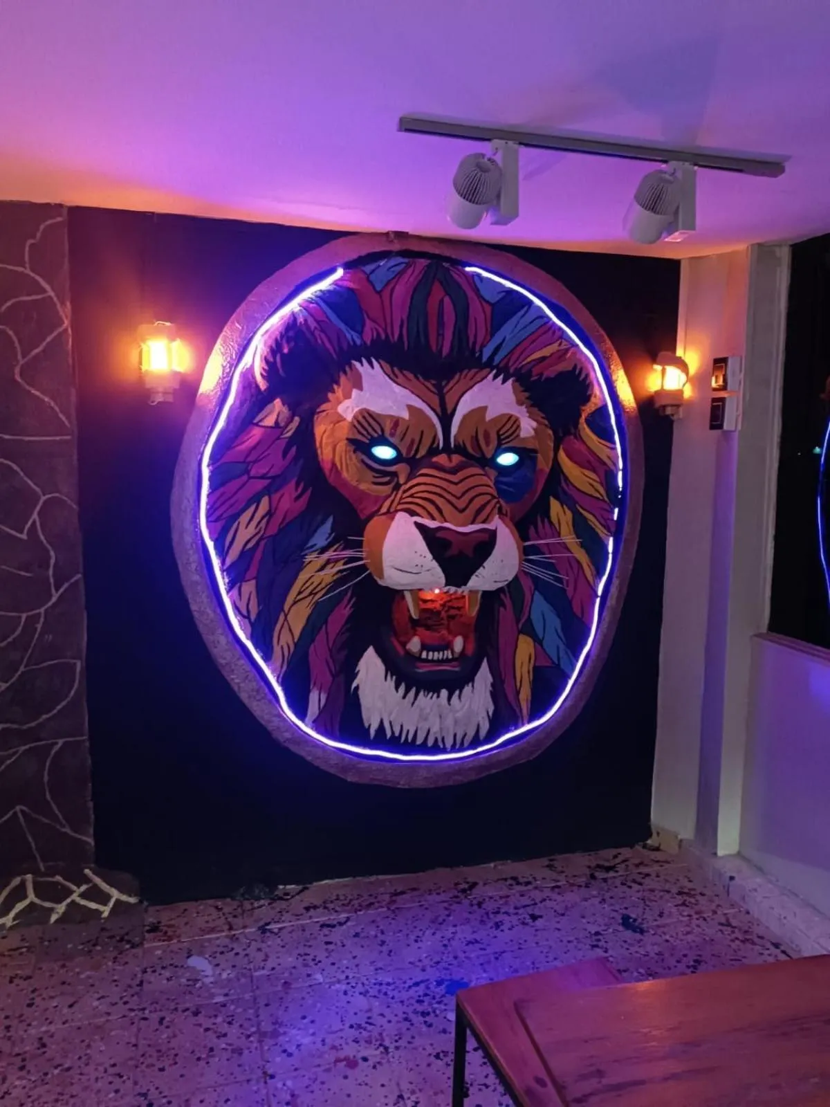 Restaurant/places to eat in Hotel Grand ilama