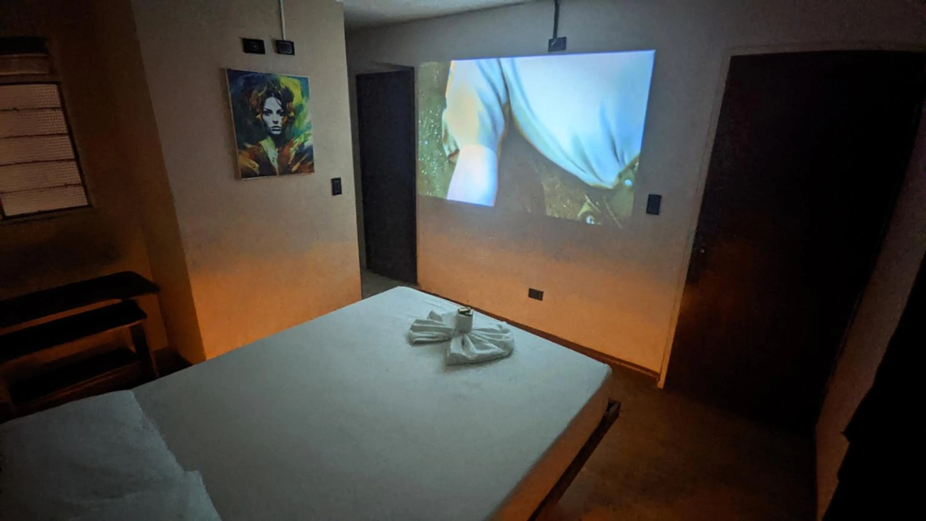 TV and multimedia, Bed in Hotel Grand ilama