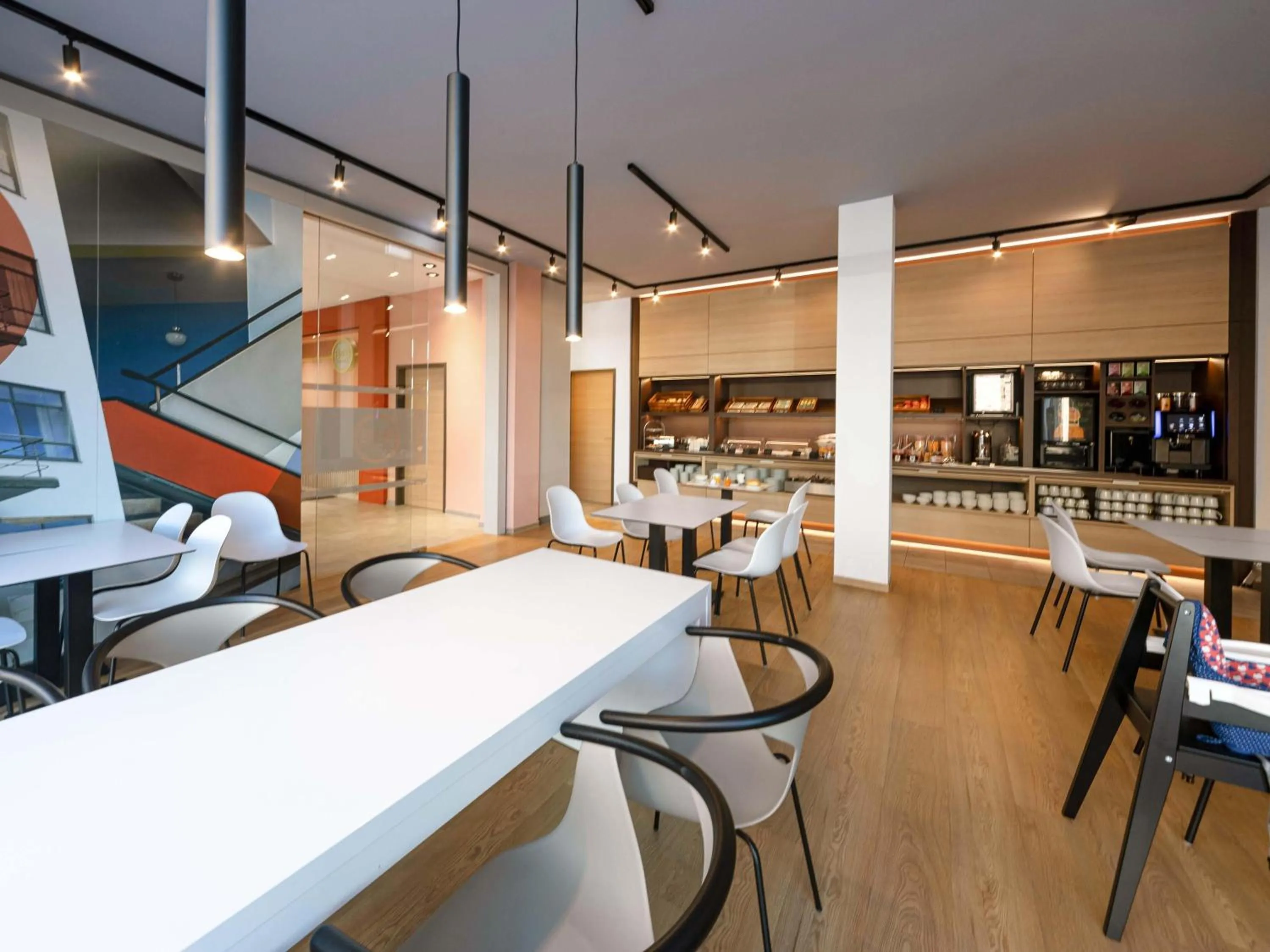 Meeting/conference room in B&B Hotel Dessau