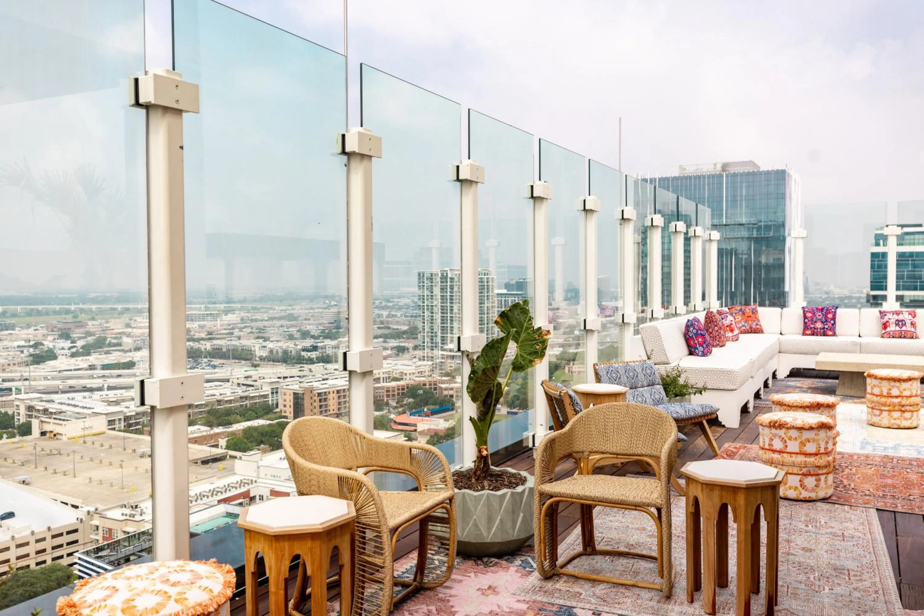 Lounge or bar in Hôtel Swexan