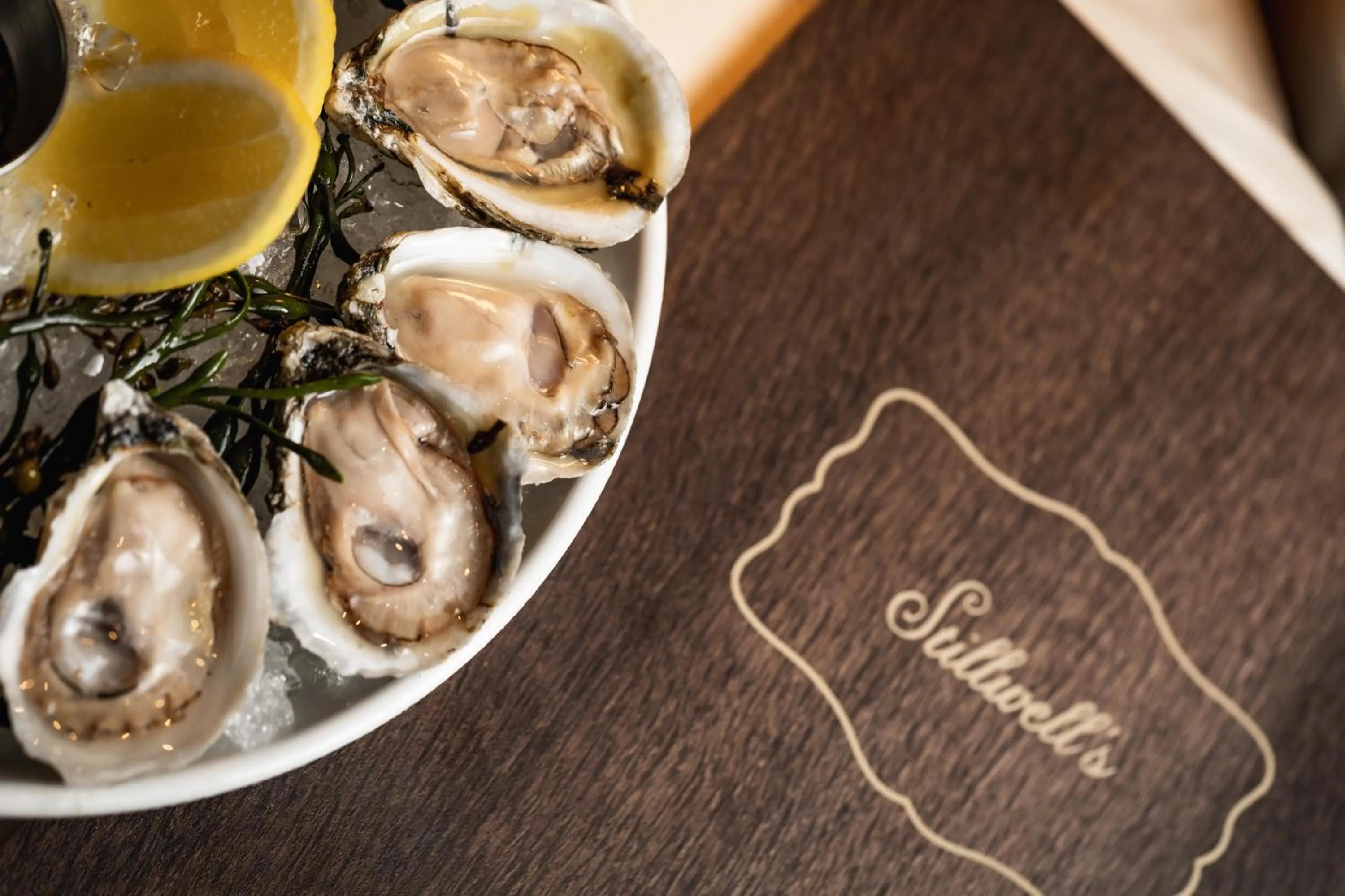 Restaurant/places to eat in Hôtel Swexan