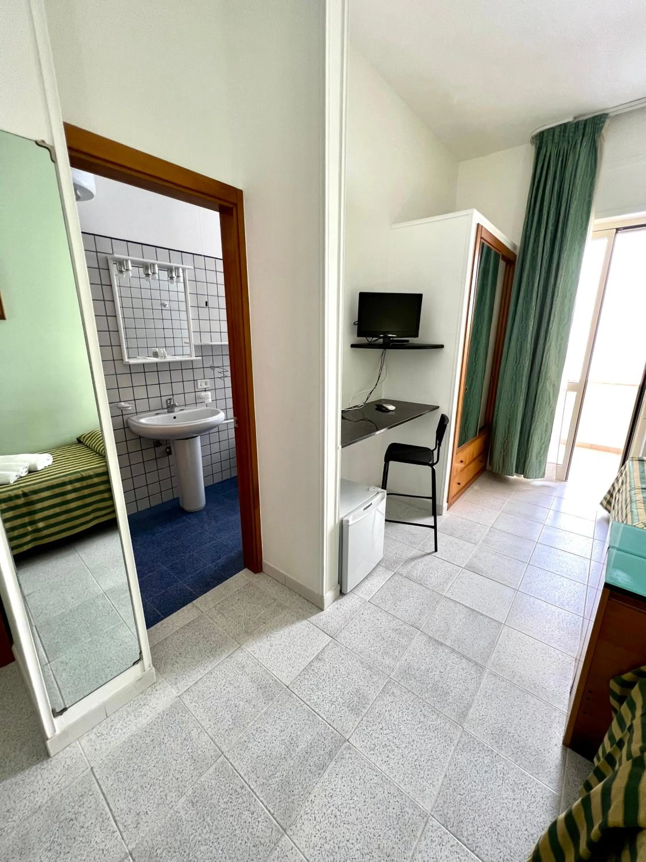 Bedroom, Bed in Hotel Minerva