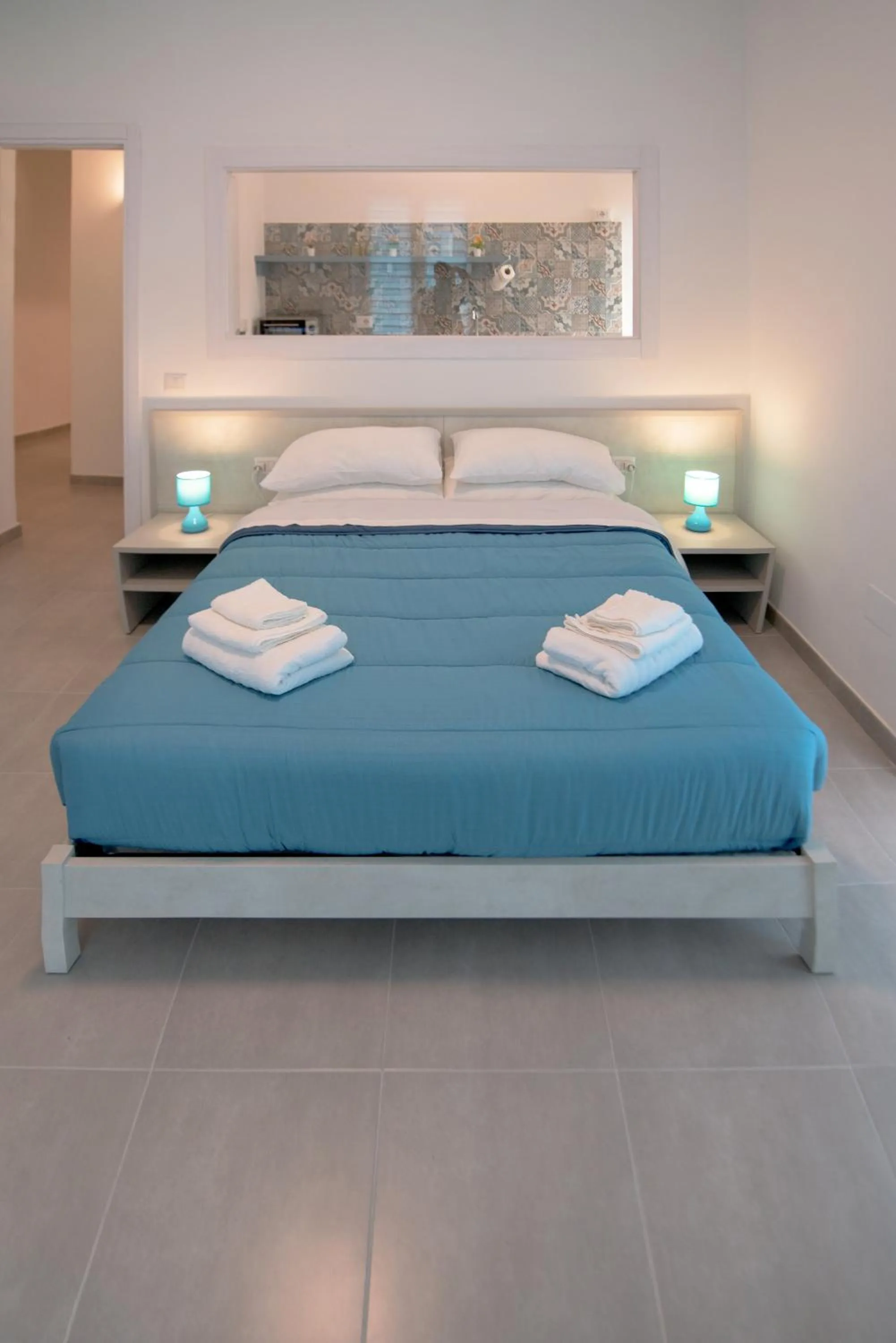 Bed in Rocciola Home