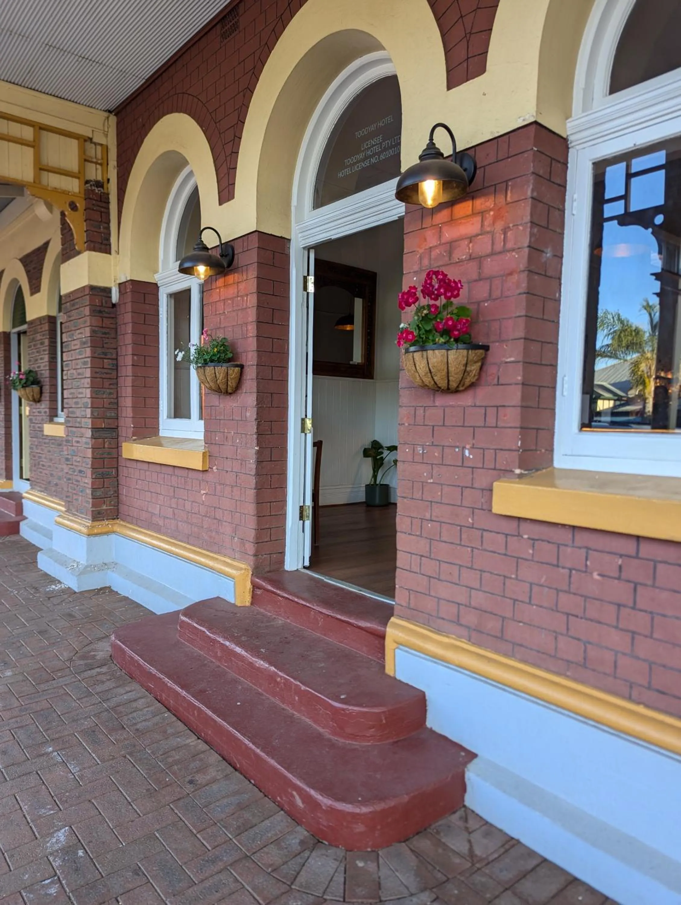 Property building in Toodyay Hotel
