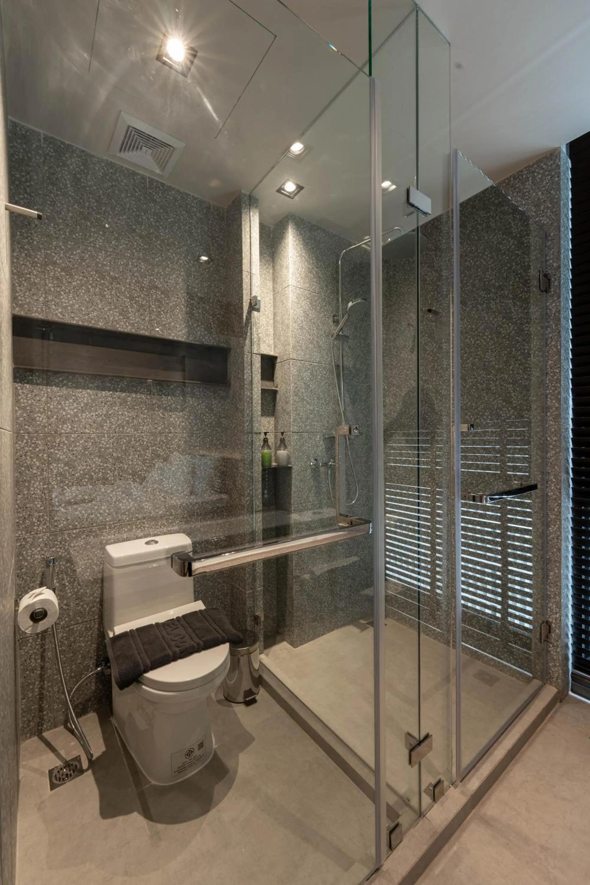 Bathroom in EX2 Hotel