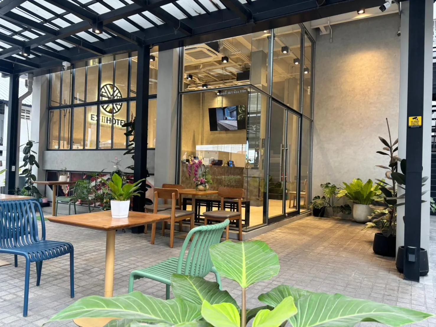 Area and facilities in EX2 Hotel