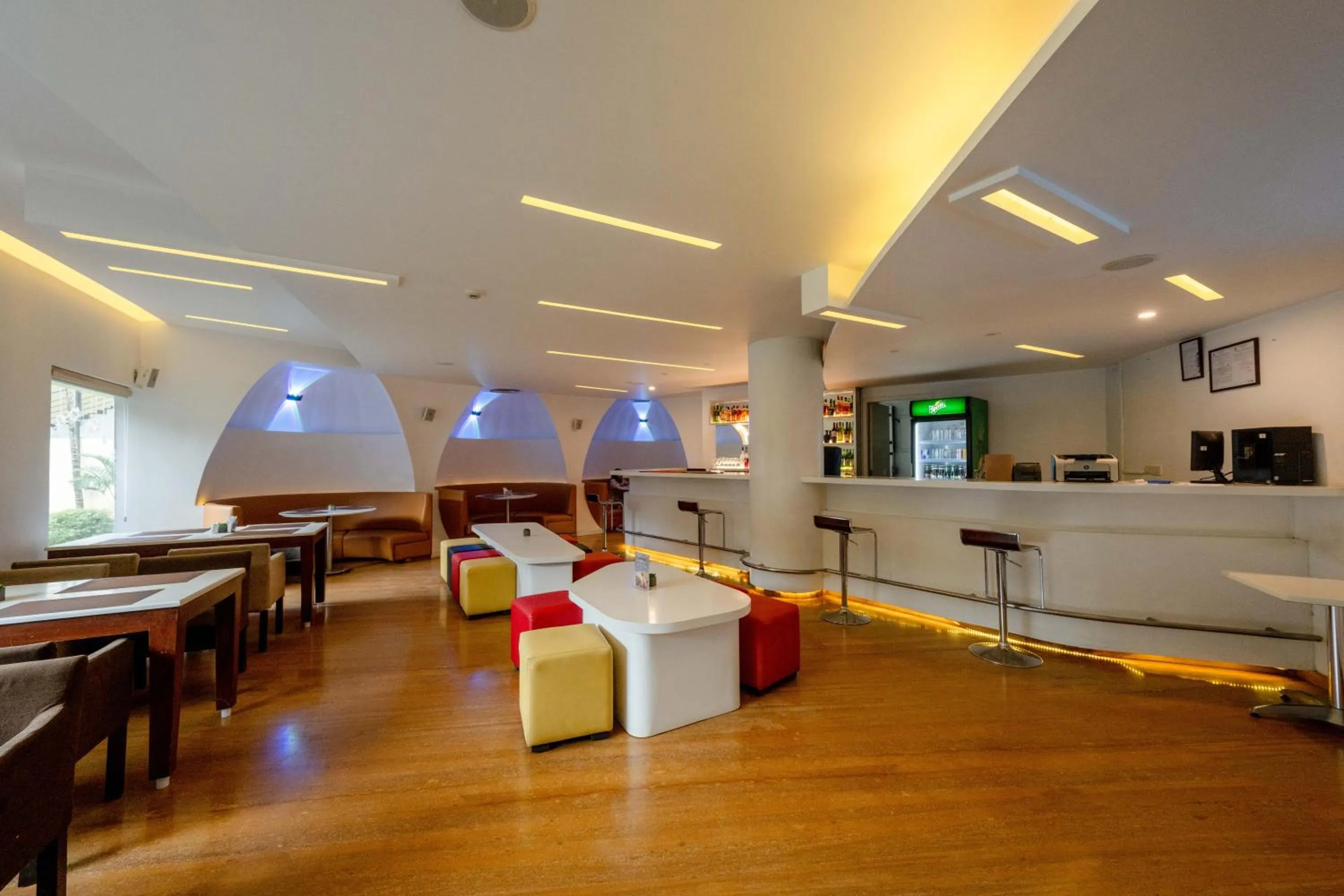 TV and multimedia in THE WOODROSE