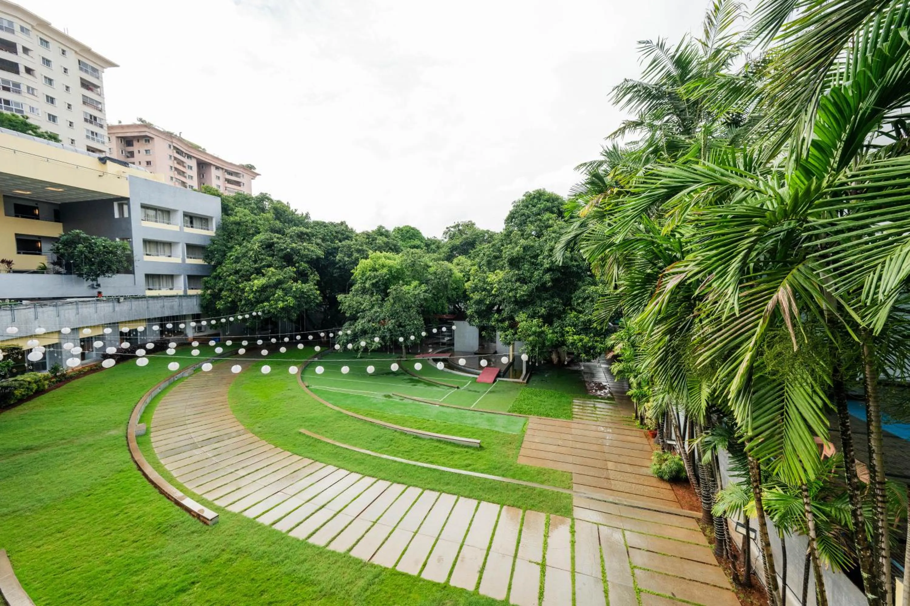 Banquet/Function facilities in THE WOODROSE