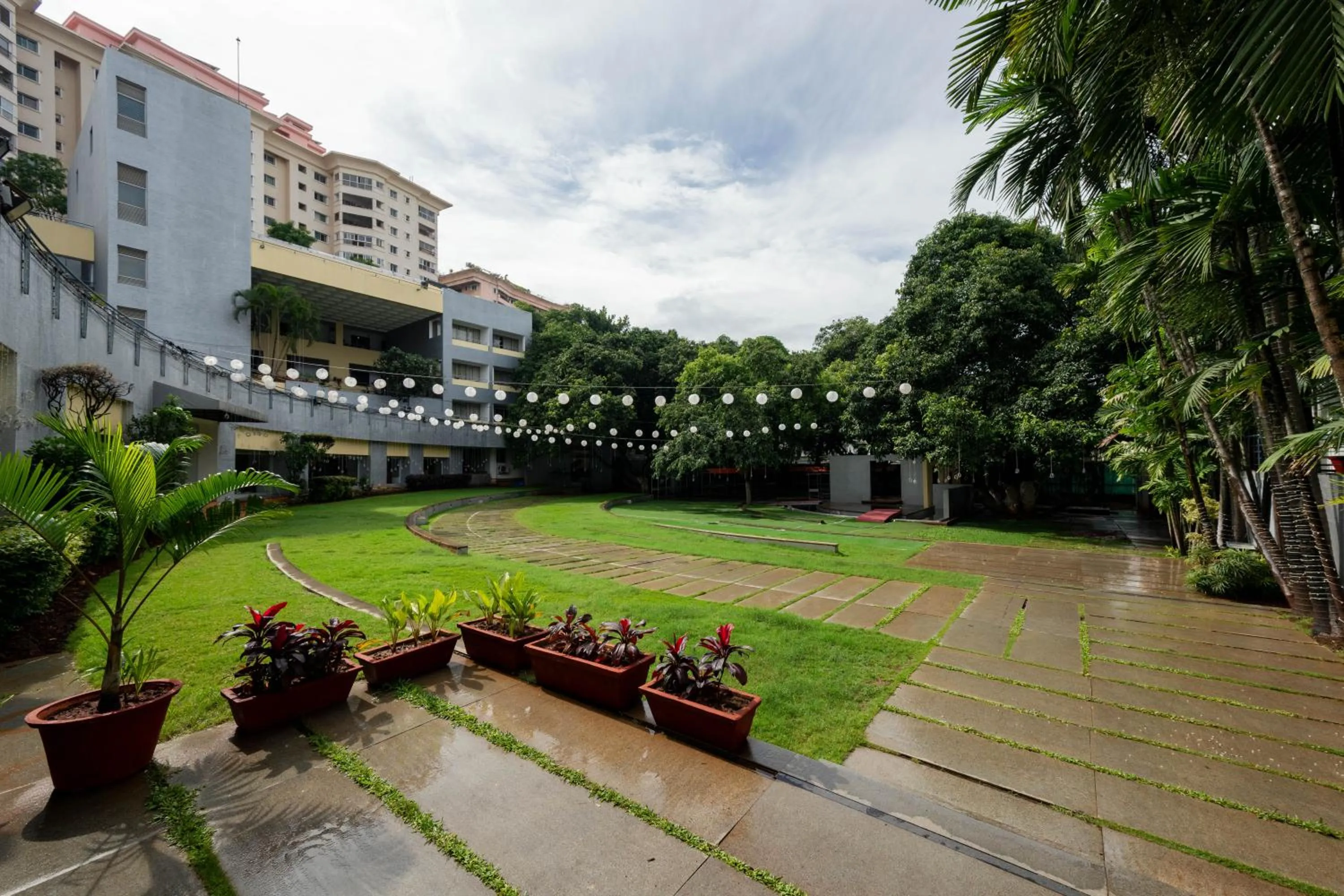 Banquet/Function facilities in THE WOODROSE