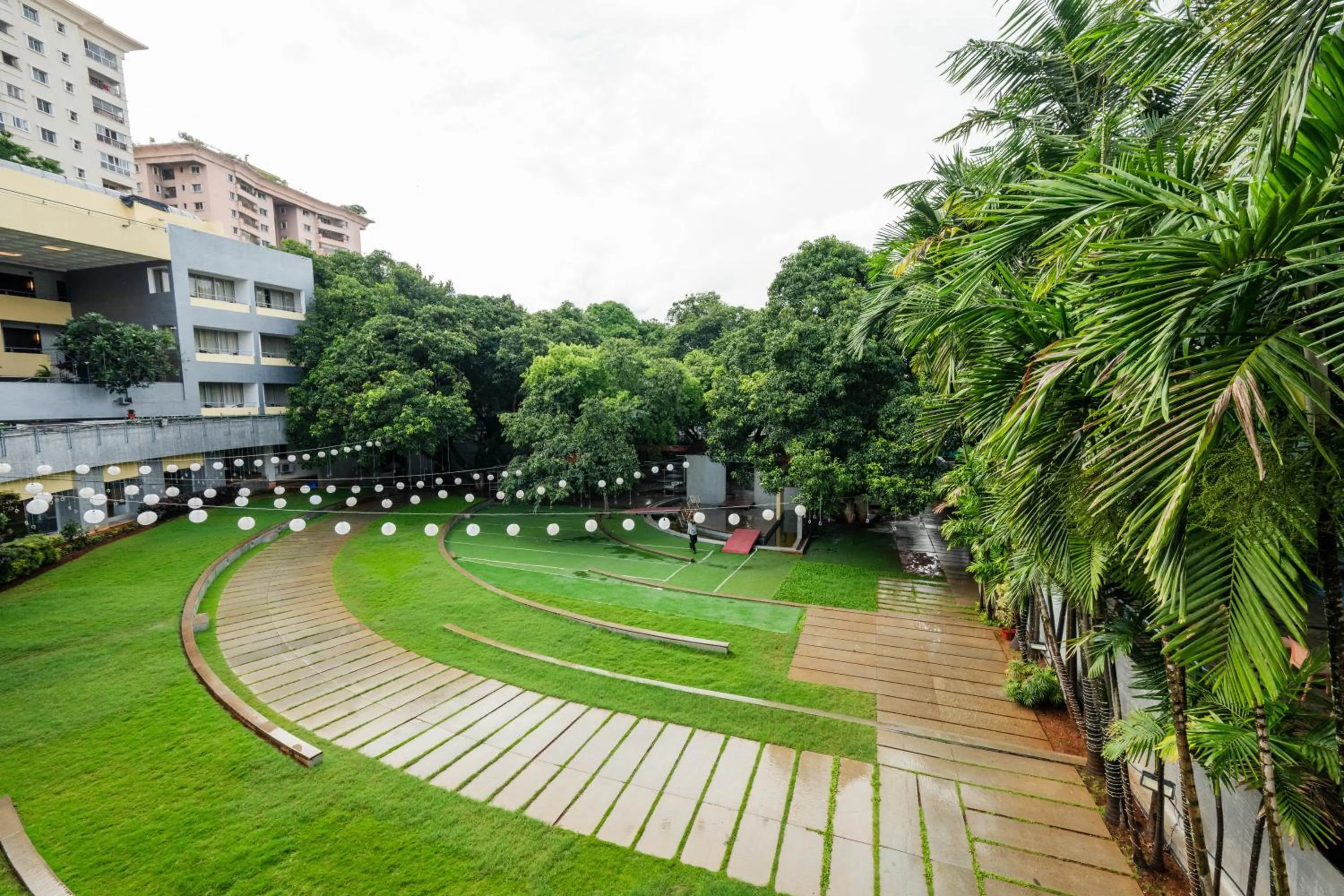 Banquet/Function facilities in THE WOODROSE