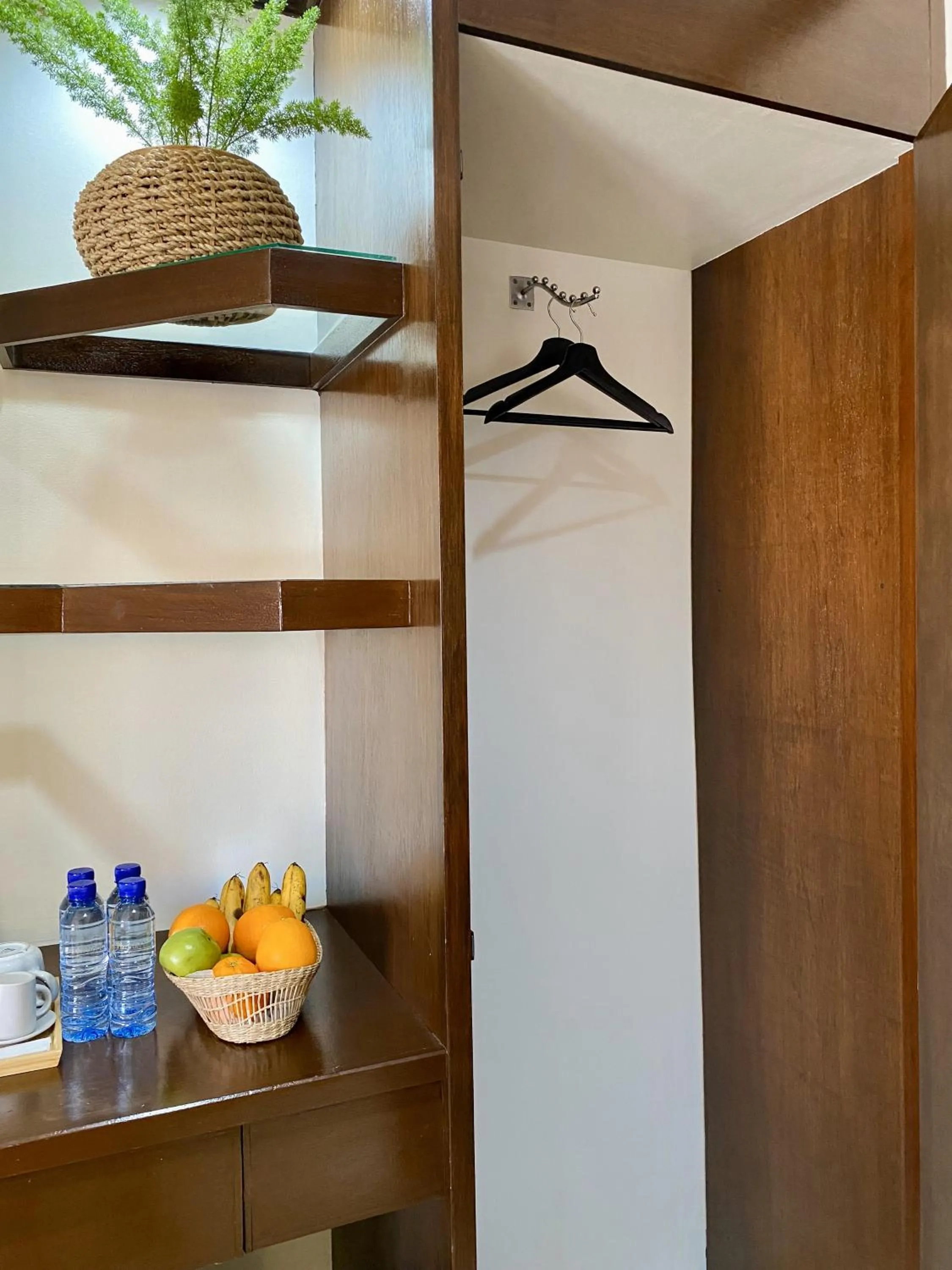 Kitchen or kitchenette in Plaza Del Norte Hotel and Convention Center