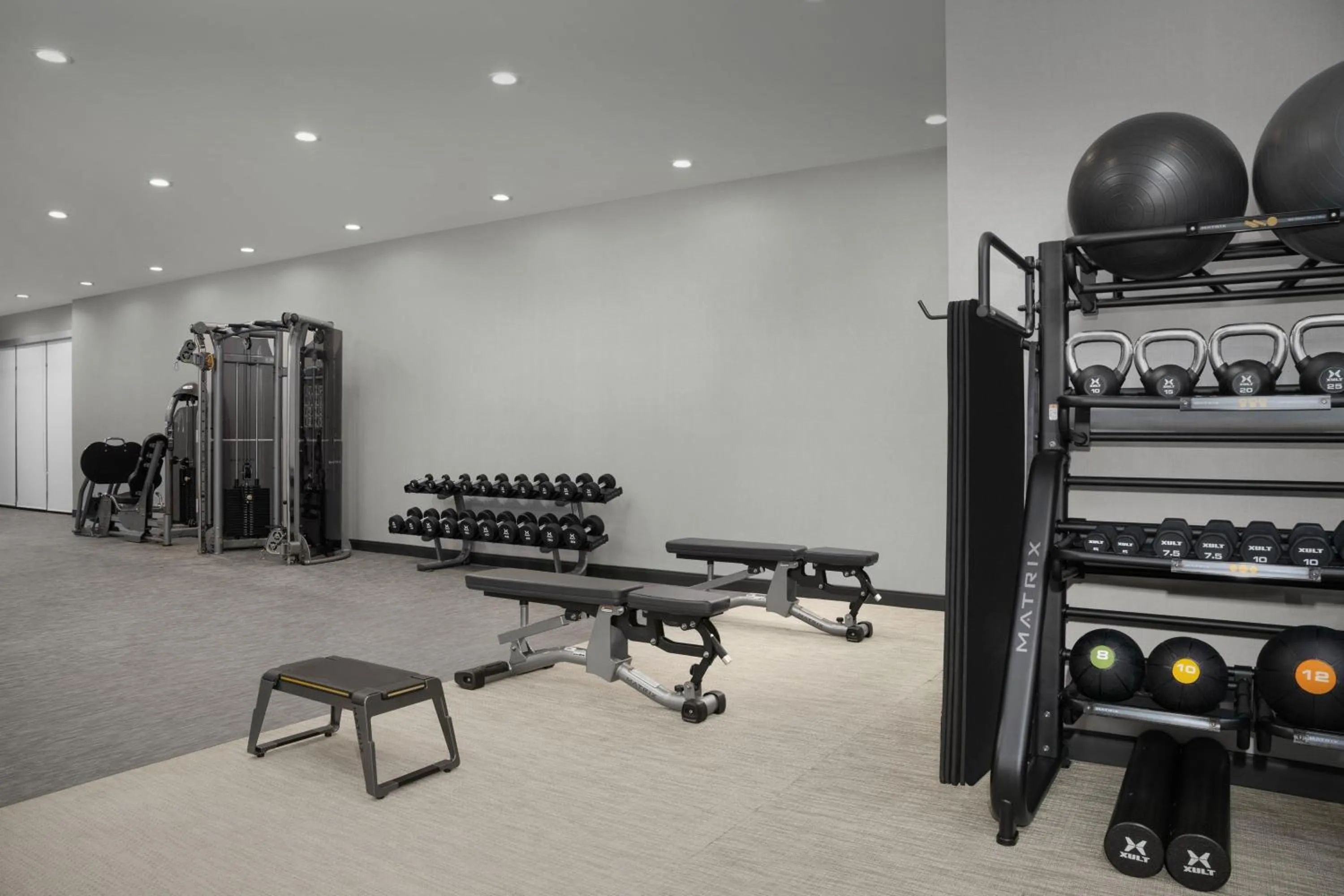Fitness centre/facilities in Courtyard by Marriott Northport