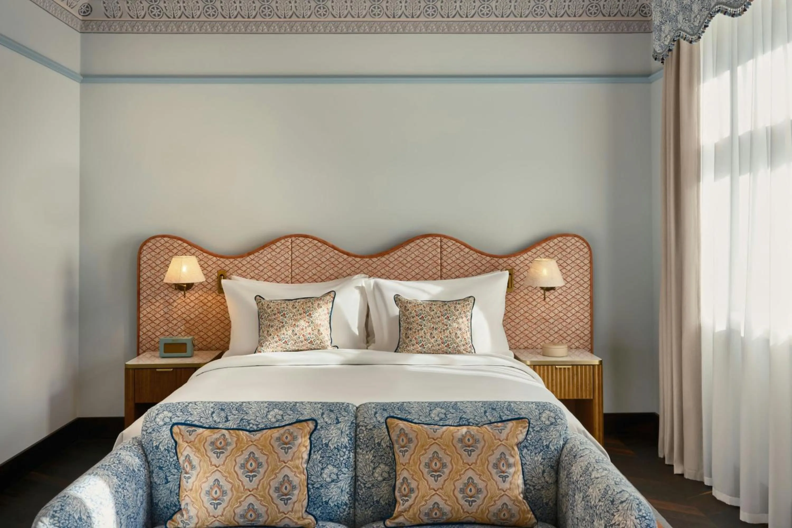 Photo of the whole room, Bed in Stradom House, Autograph Collection