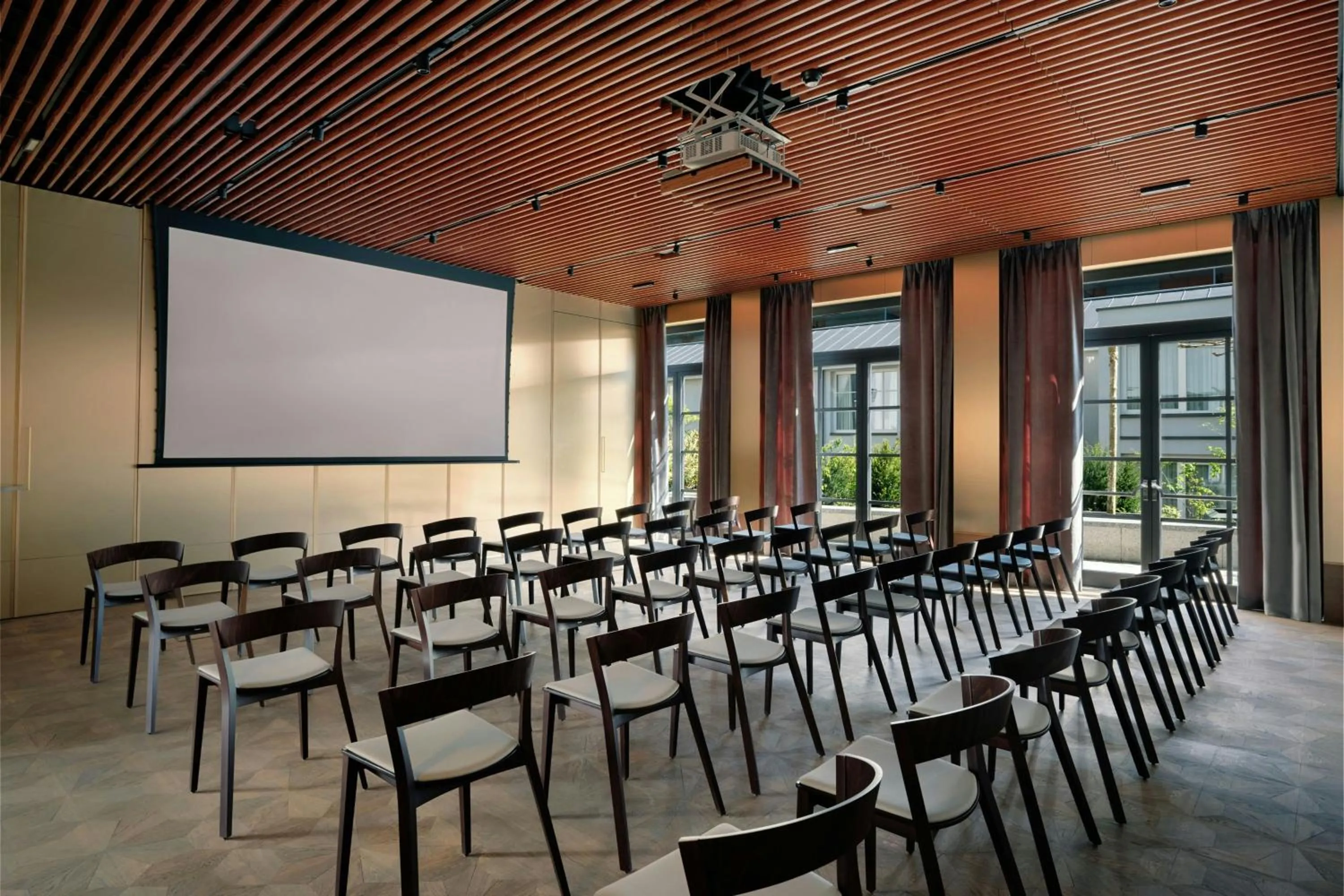 Meeting/conference room in Stradom House, Autograph Collection