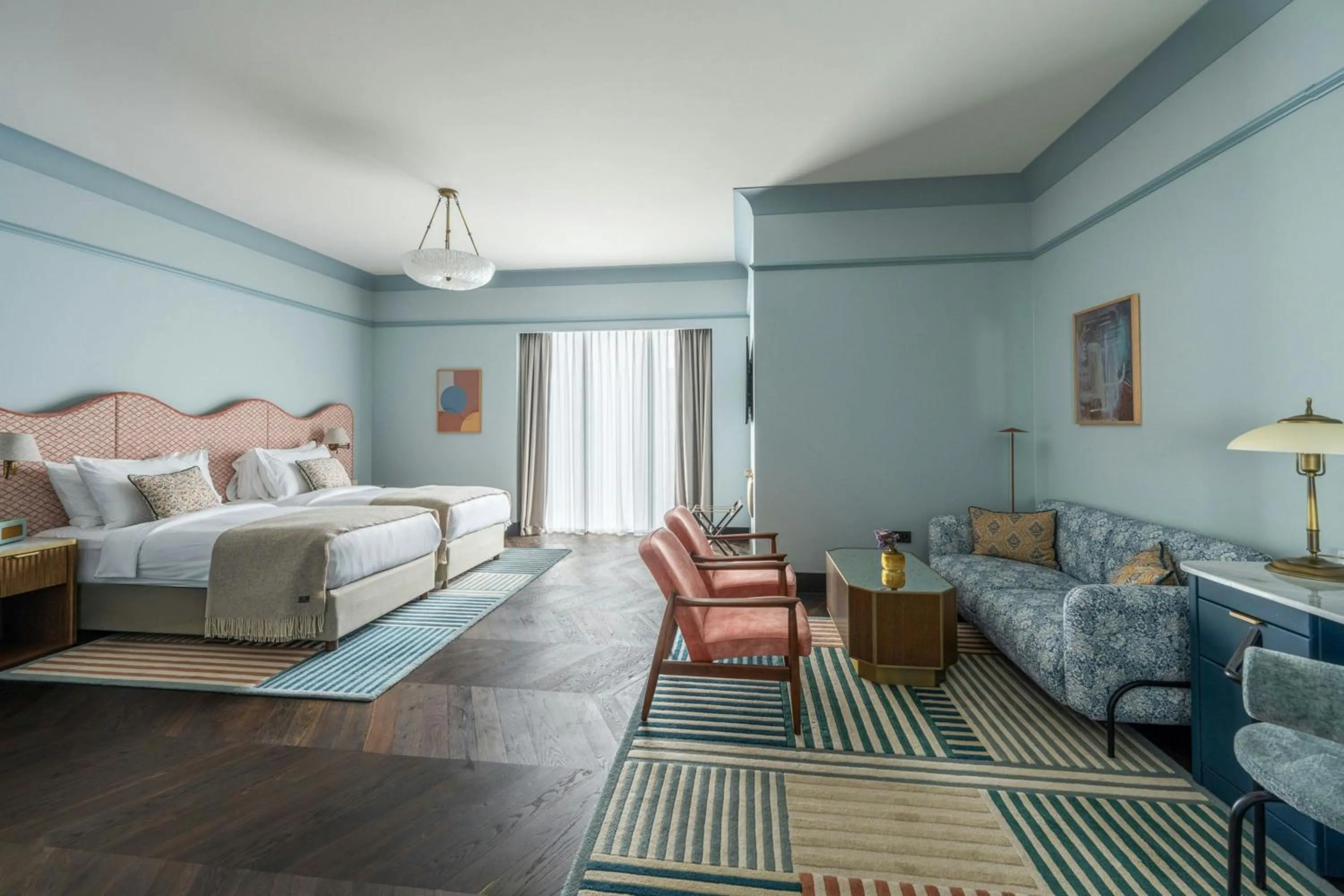 Photo of the whole room, Bed in Stradom House, Autograph Collection