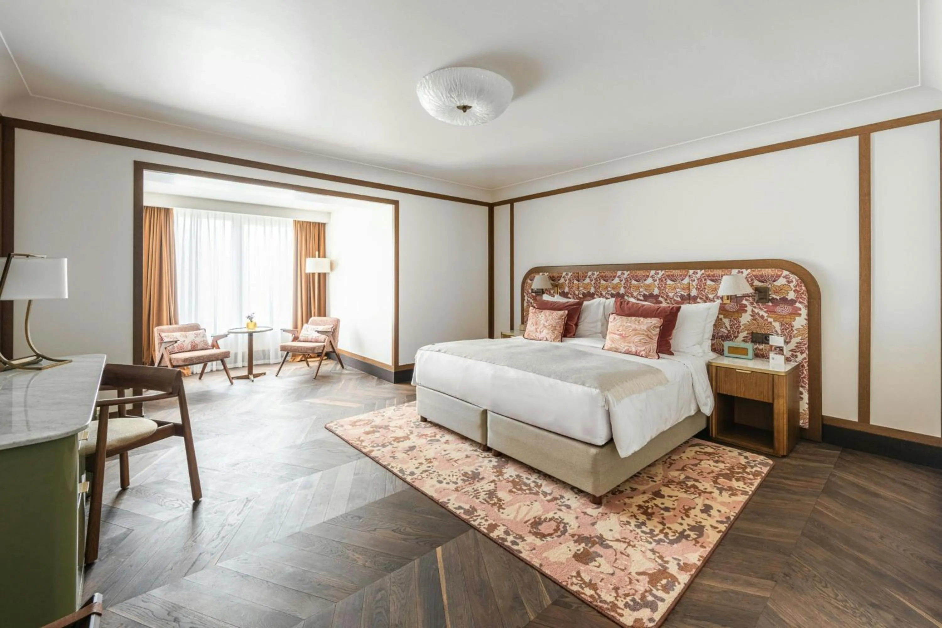 Photo of the whole room, Bed in Stradom House, Autograph Collection