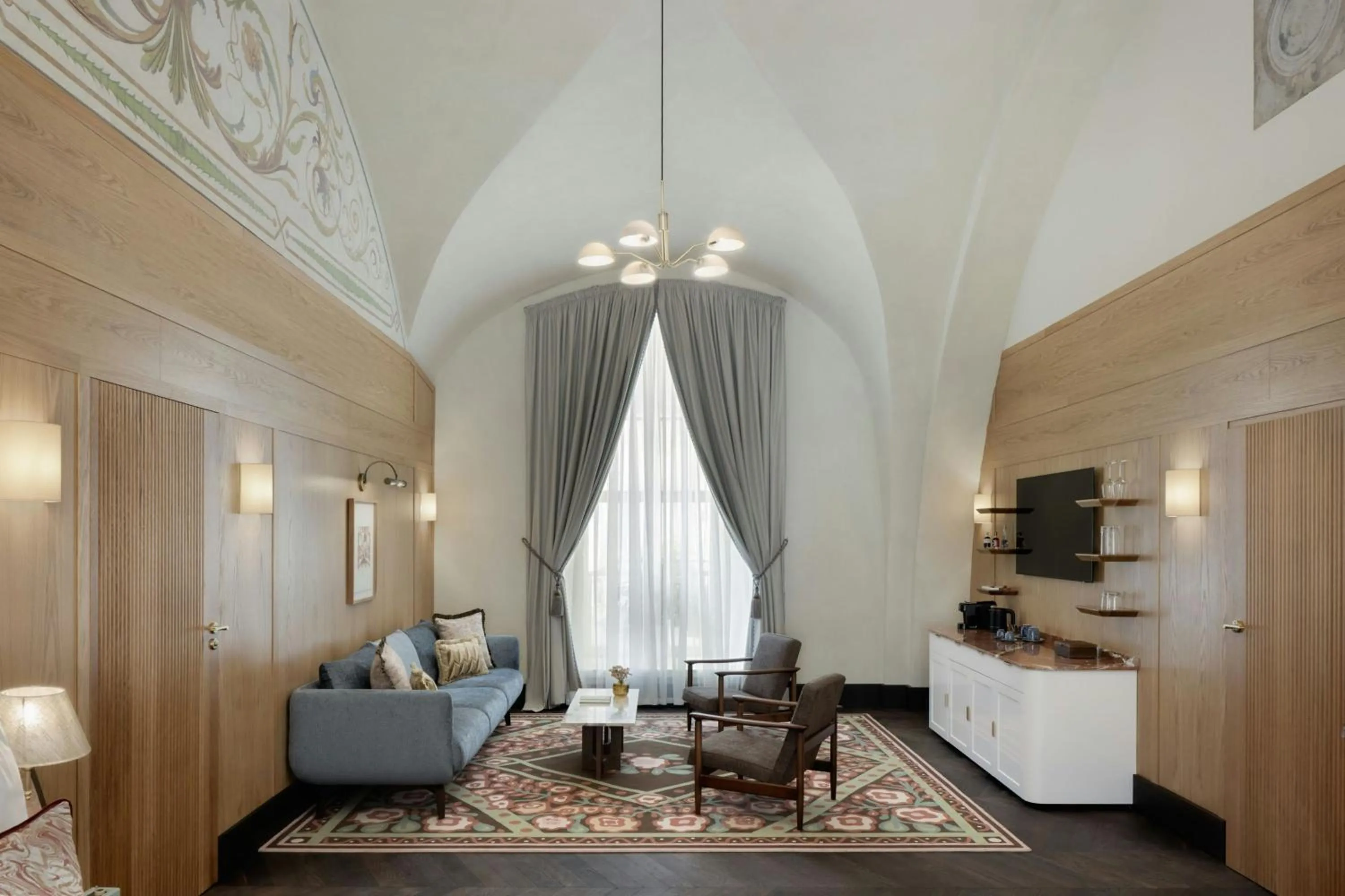 Photo of the whole room in Stradom House, Autograph Collection