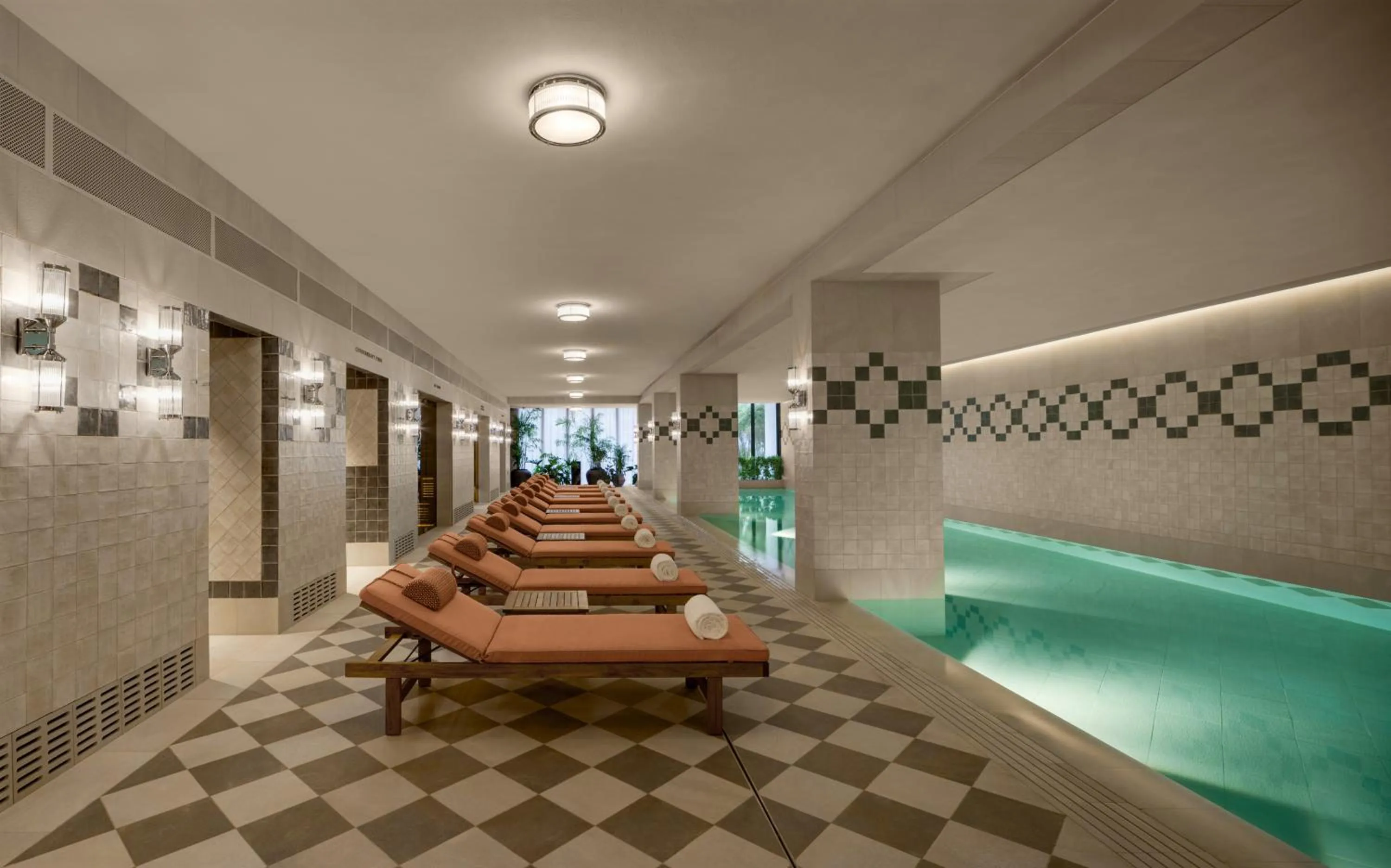 Pool view in Stradom House, Autograph Collection