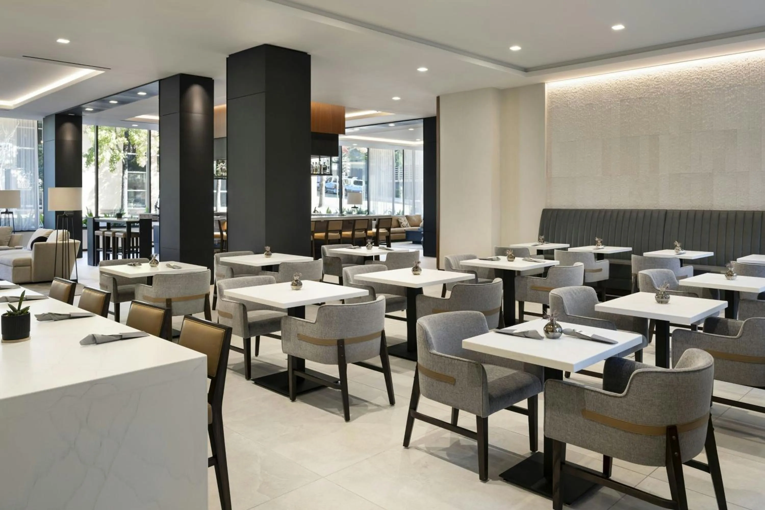 Breakfast in AC Hotel San Rafael Downtown