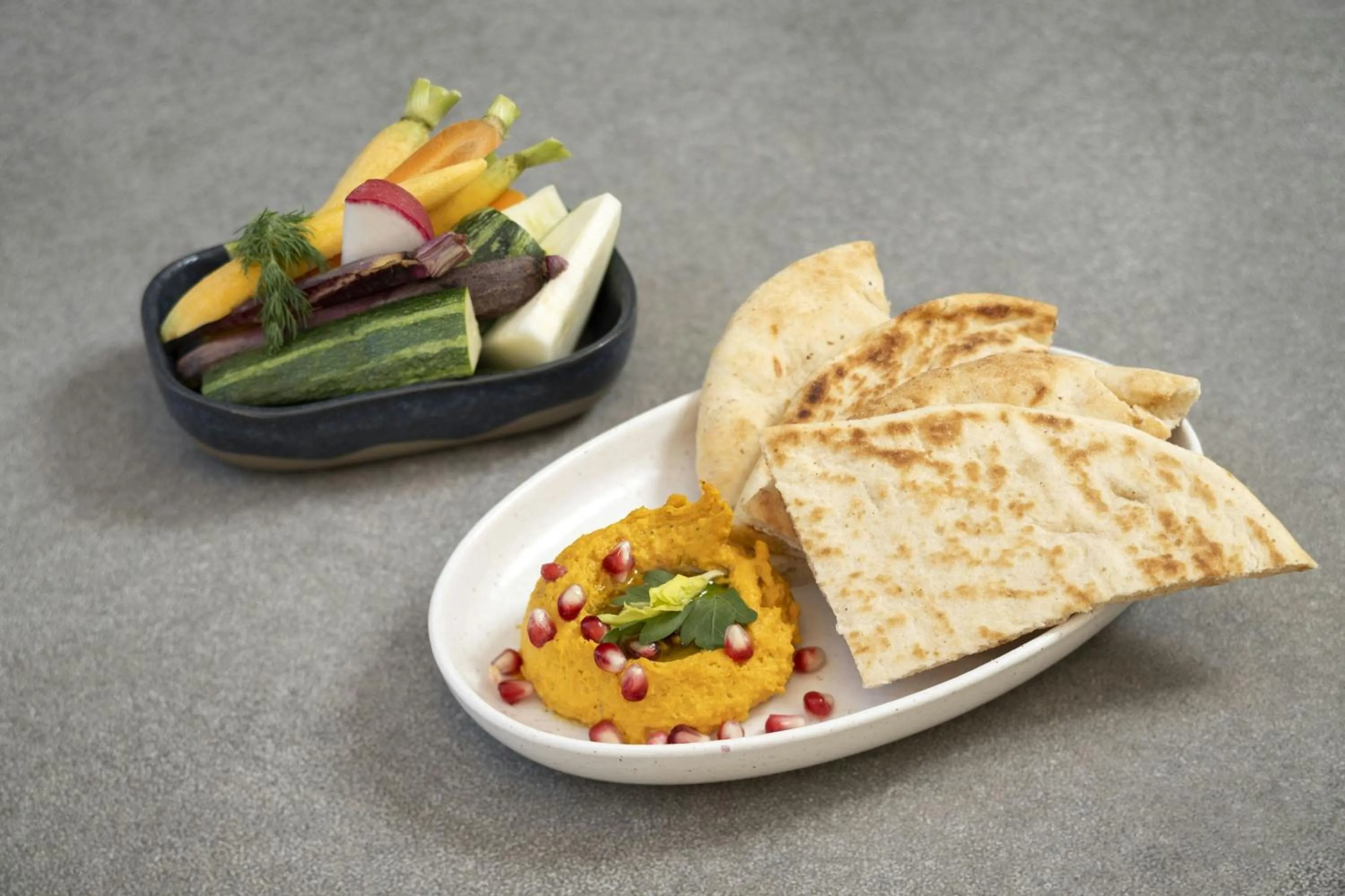 Restaurant/places to eat in AC Hotel San Rafael Downtown