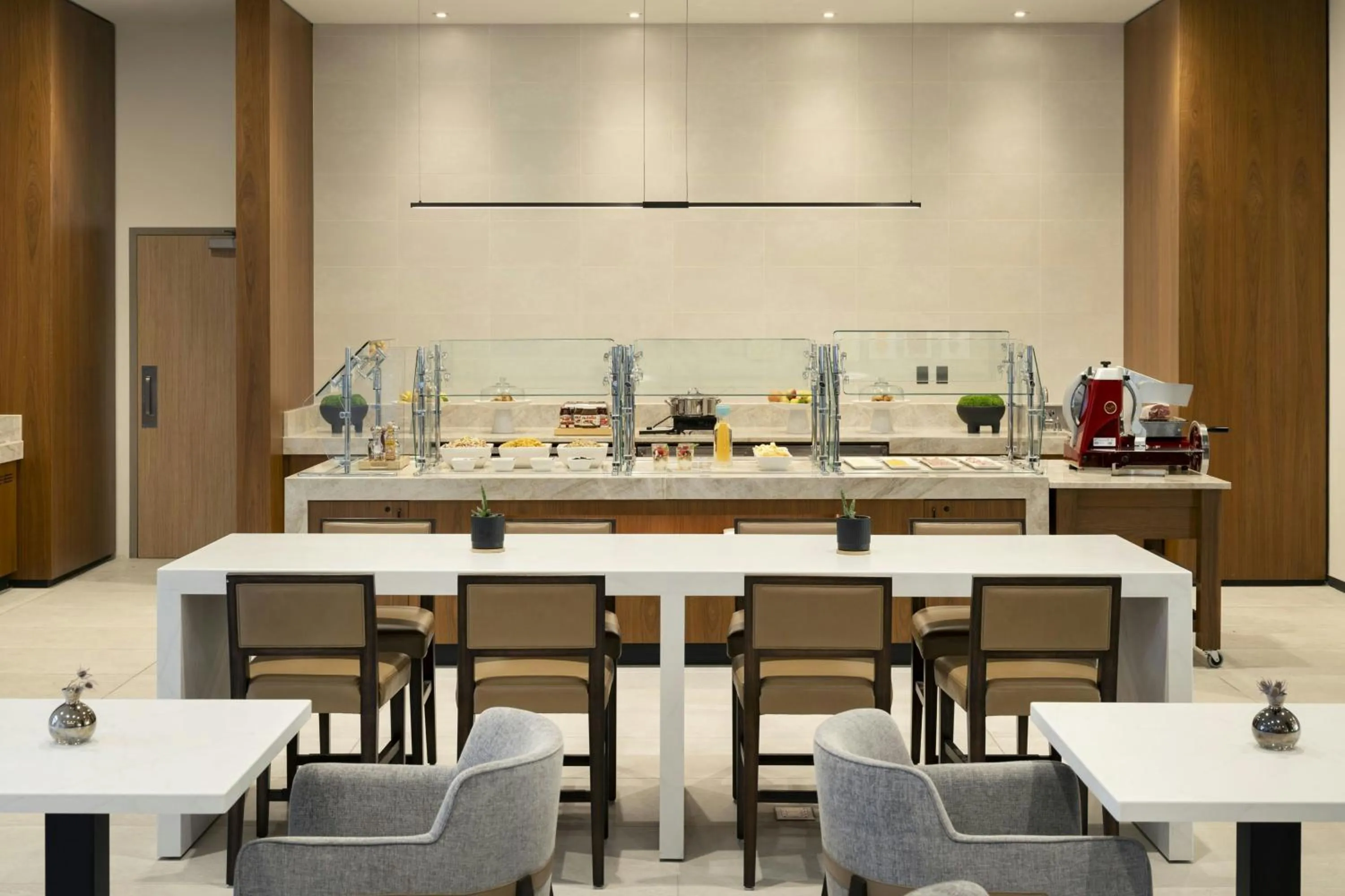 Breakfast in AC Hotel San Rafael Downtown