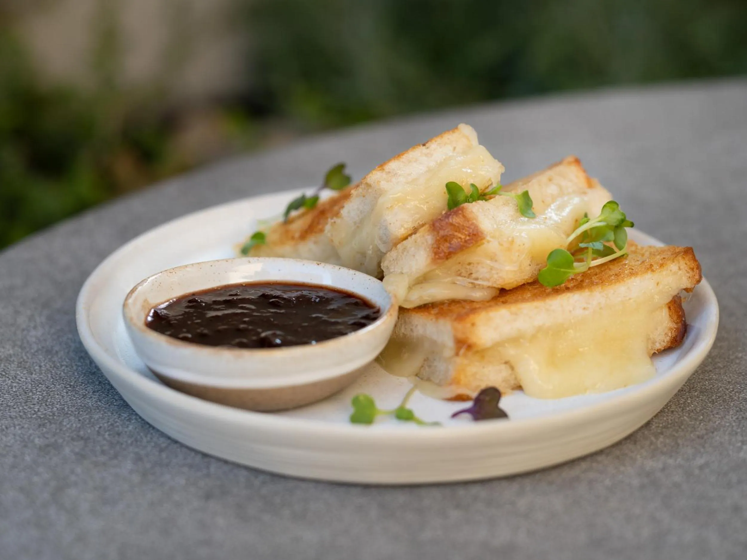 Restaurant/places to eat in AC Hotel San Rafael Downtown