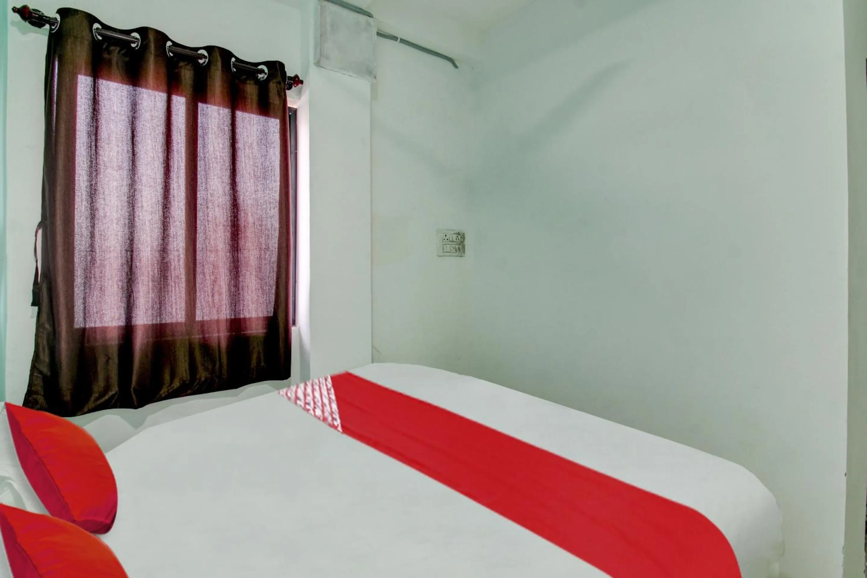 Bedroom, Bed in Hotel O Kings