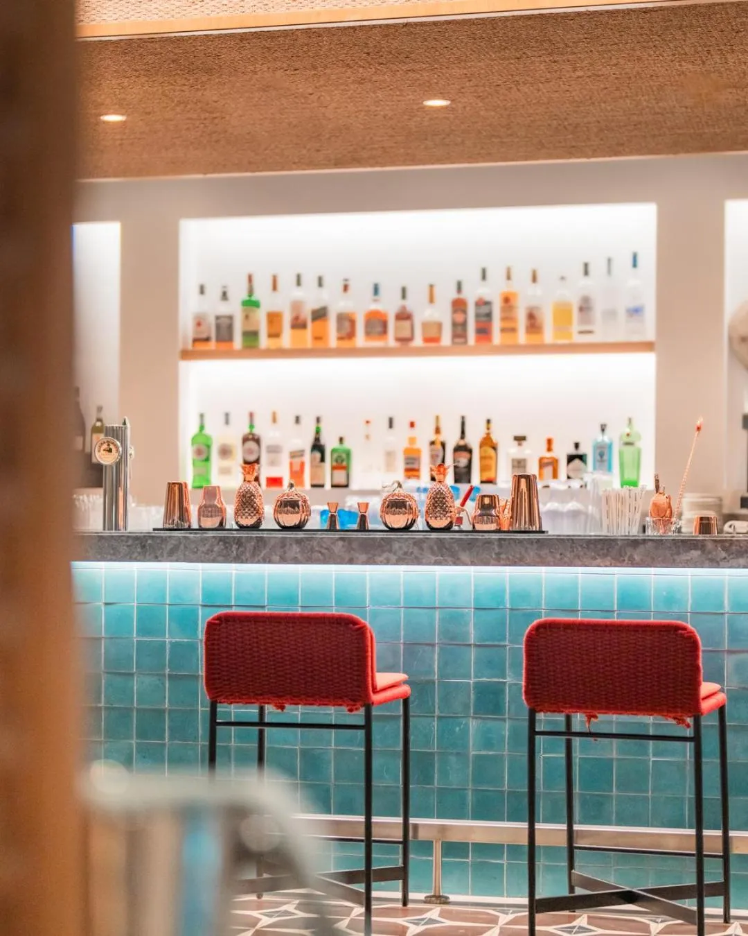 Lounge or bar in Abesq Doha Hotel and Residences, an IHG Hotel